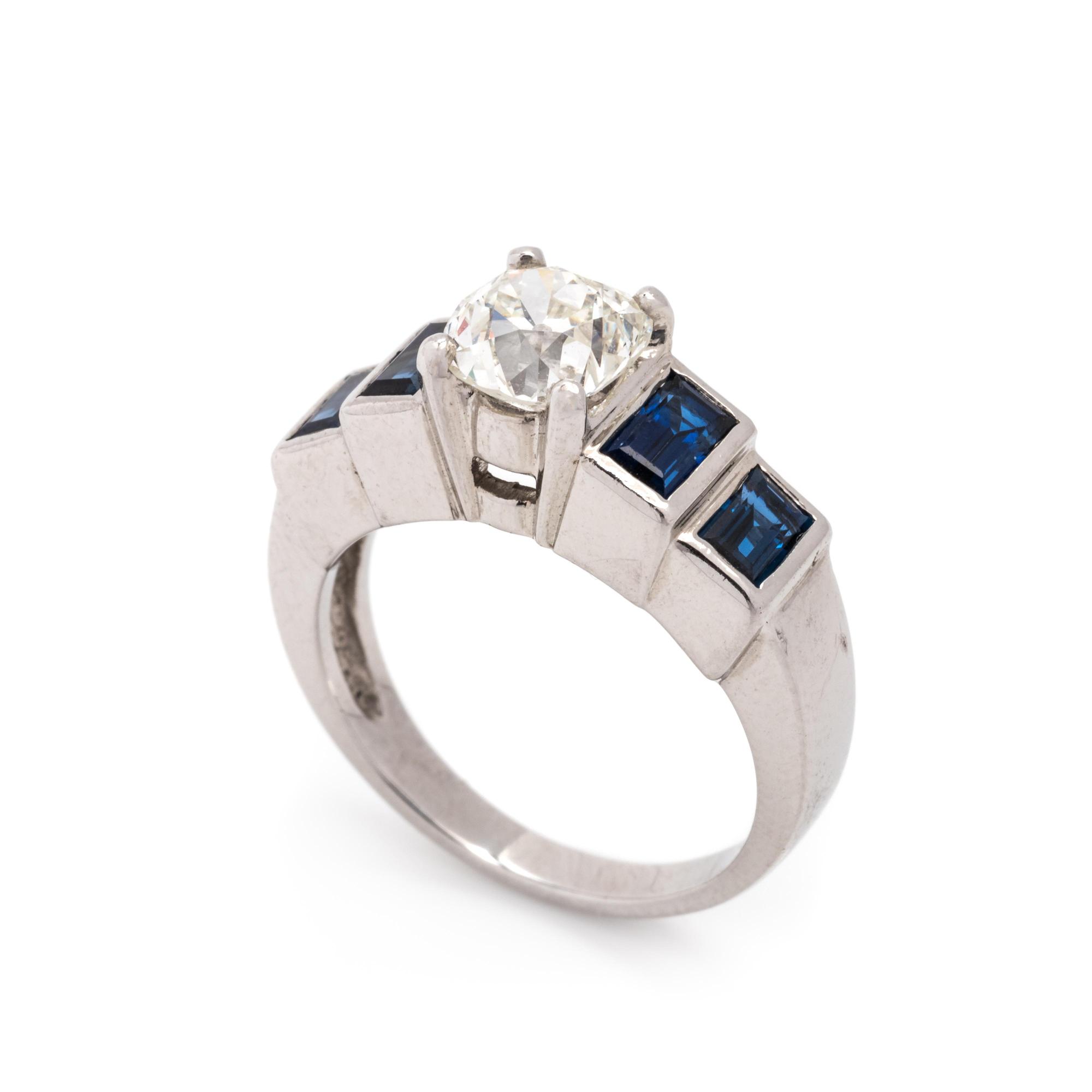 DIAMOND AND SAPPHIRE RING