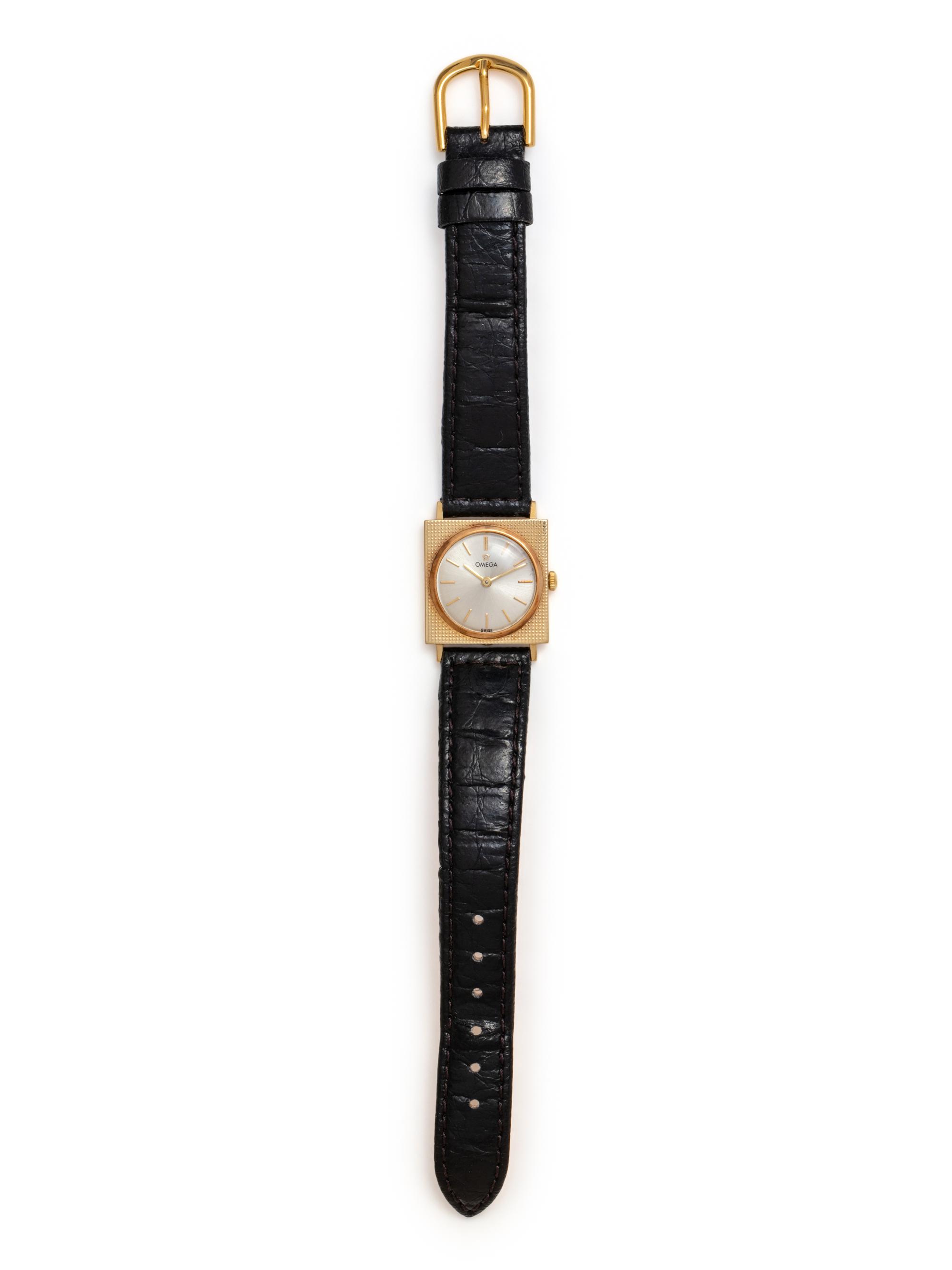 OMEGA, 14K YELLOW GOLD WRISTWATCH