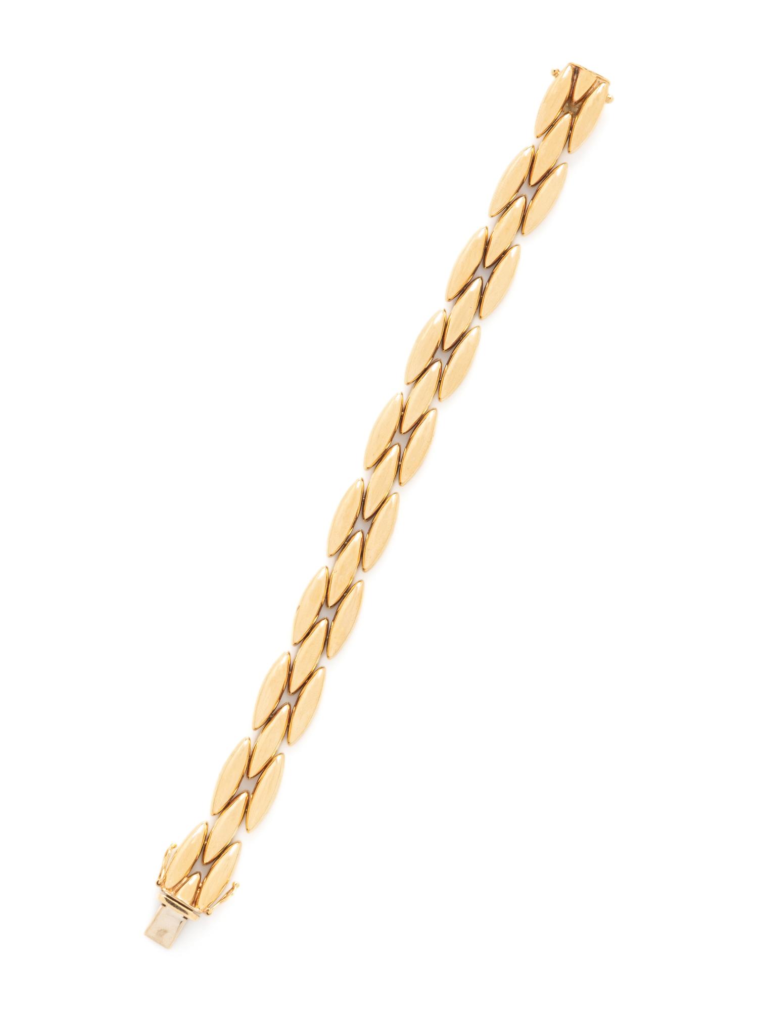 CARTIER, YELLOW GOLD 'GENTIANE' BRACELET