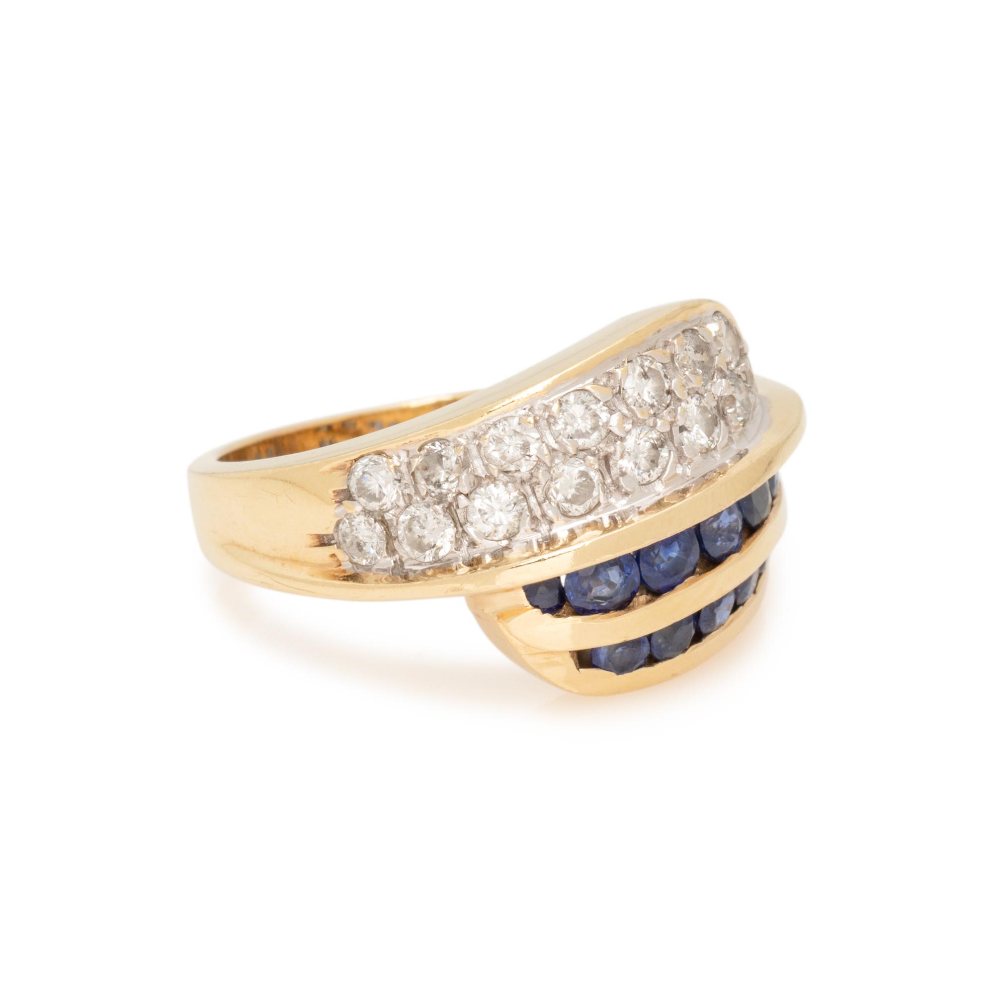 DIAMOND AND SAPPHIRE RING