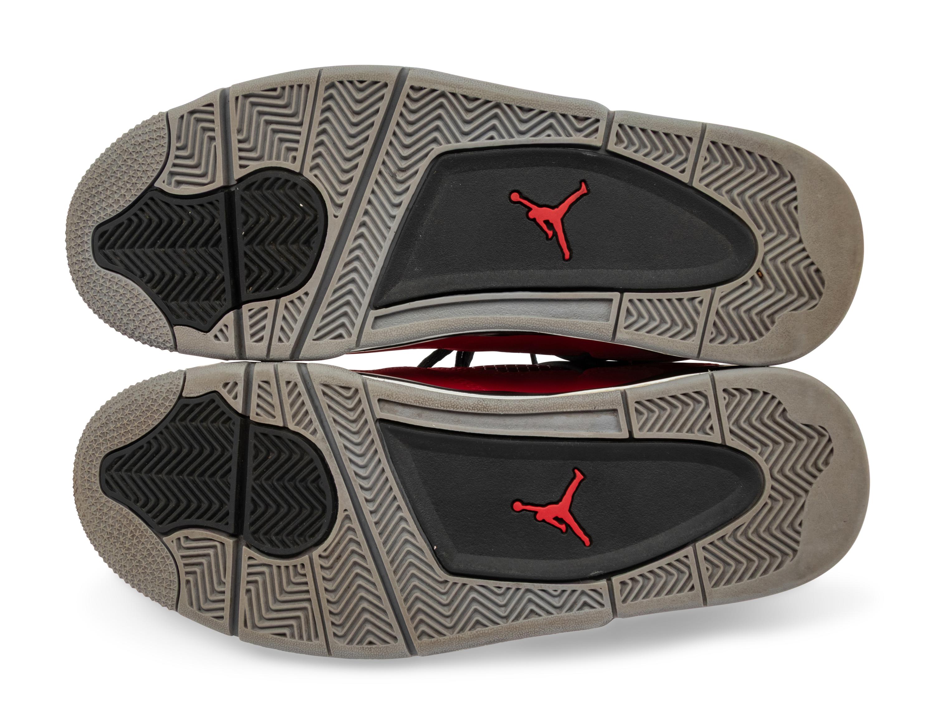 Jordan 4 Retro Toro Bravo