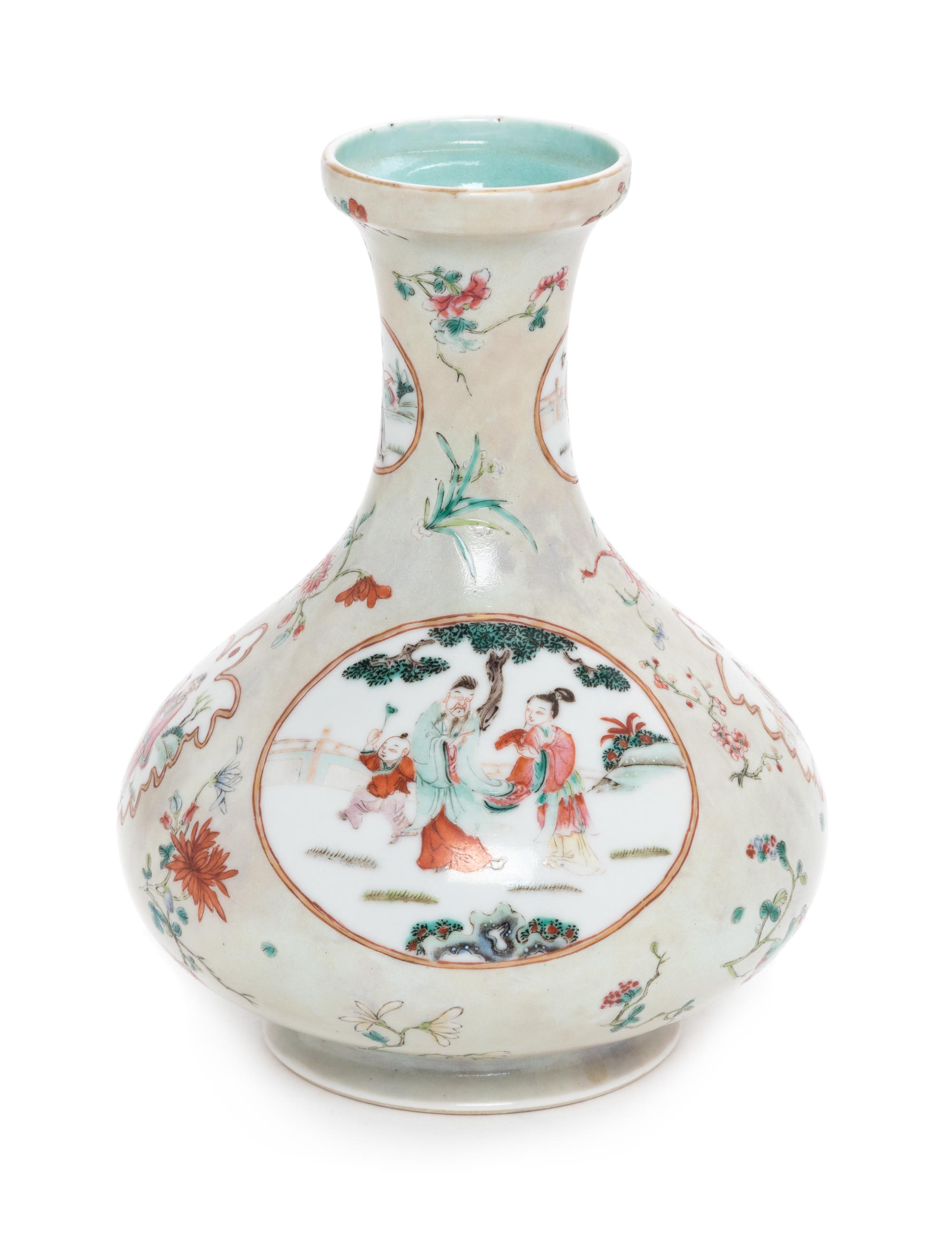 A Chinese Famille Rose Porcelain Vase, Biqiping