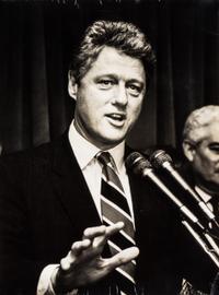 (NATIONAL ENQUIRER; CLINTON, BILL) 5 photos, with credit to Ron Gallela and Wide World Photos.