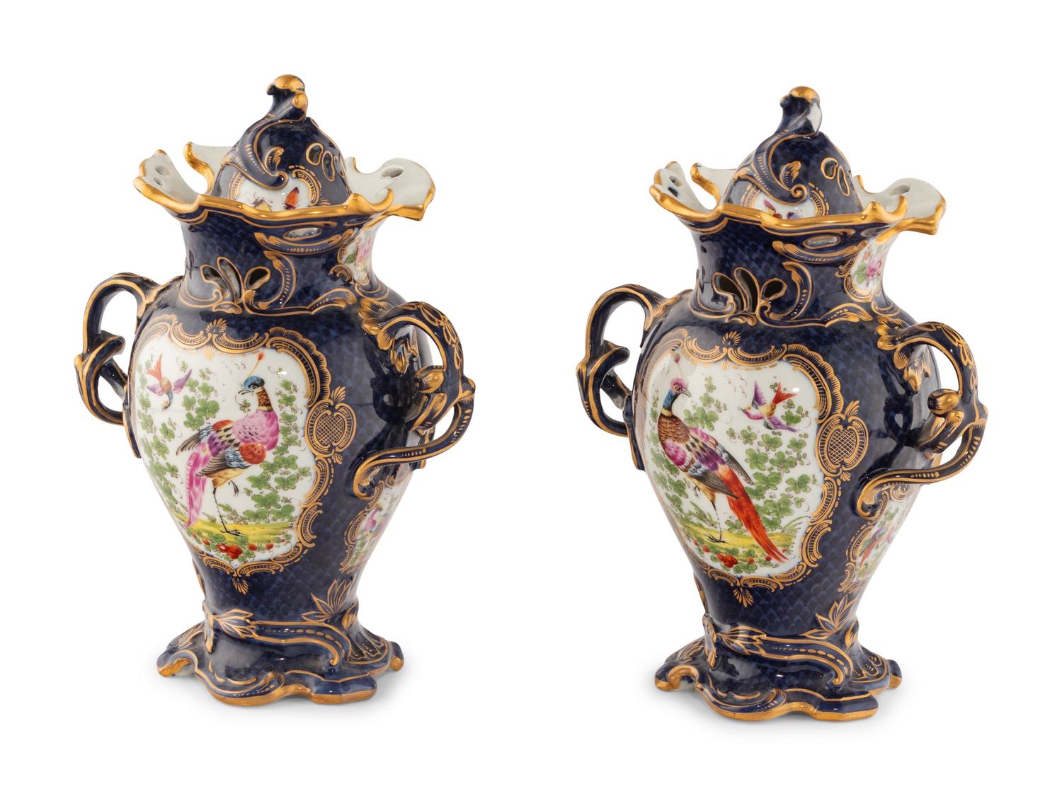 A Pair of Worcester Porcelain Urns and an Associated Center Bowl