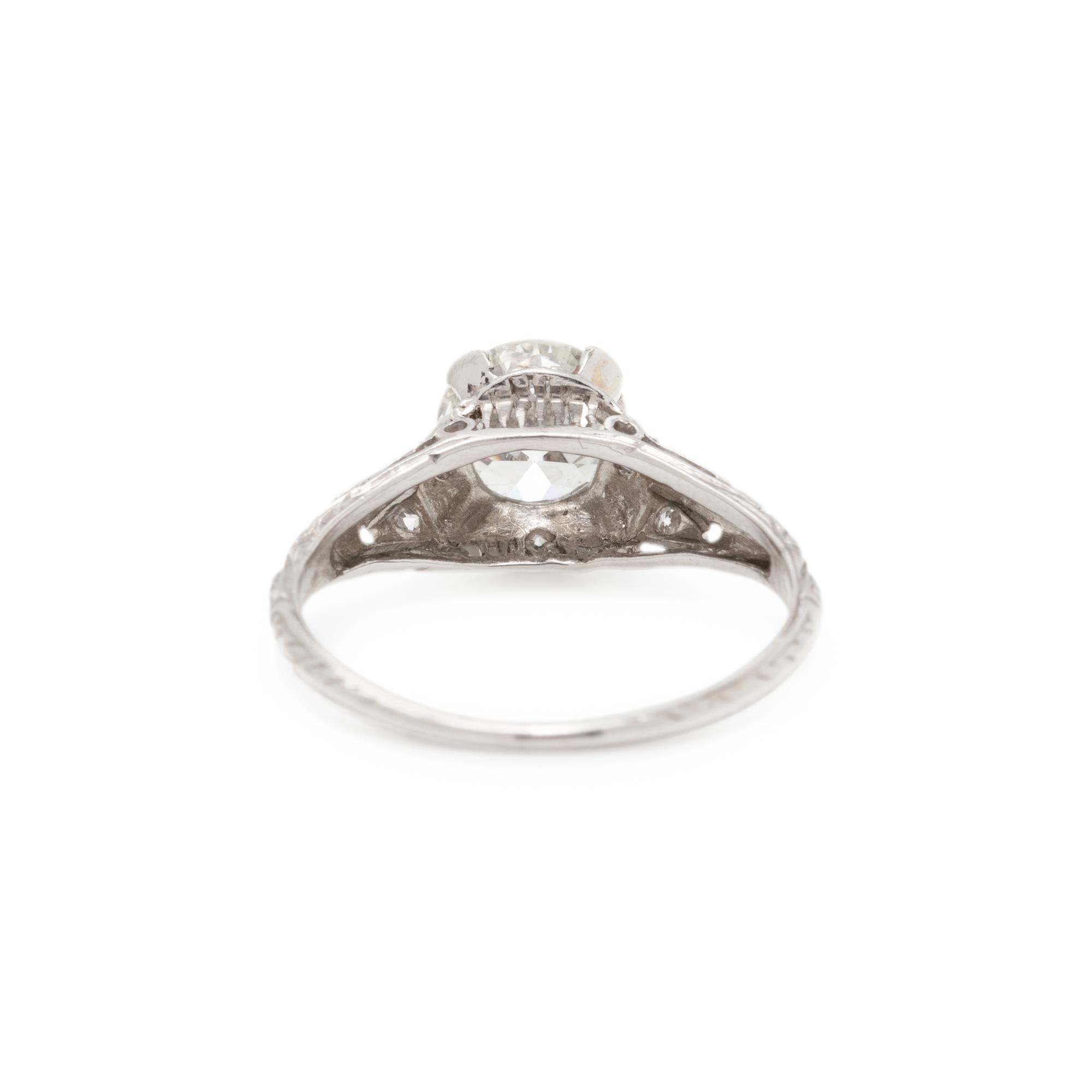 DIAMOND RING