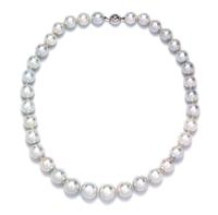 An 18 Karat White Gold and Cultured Pearl Necklace,