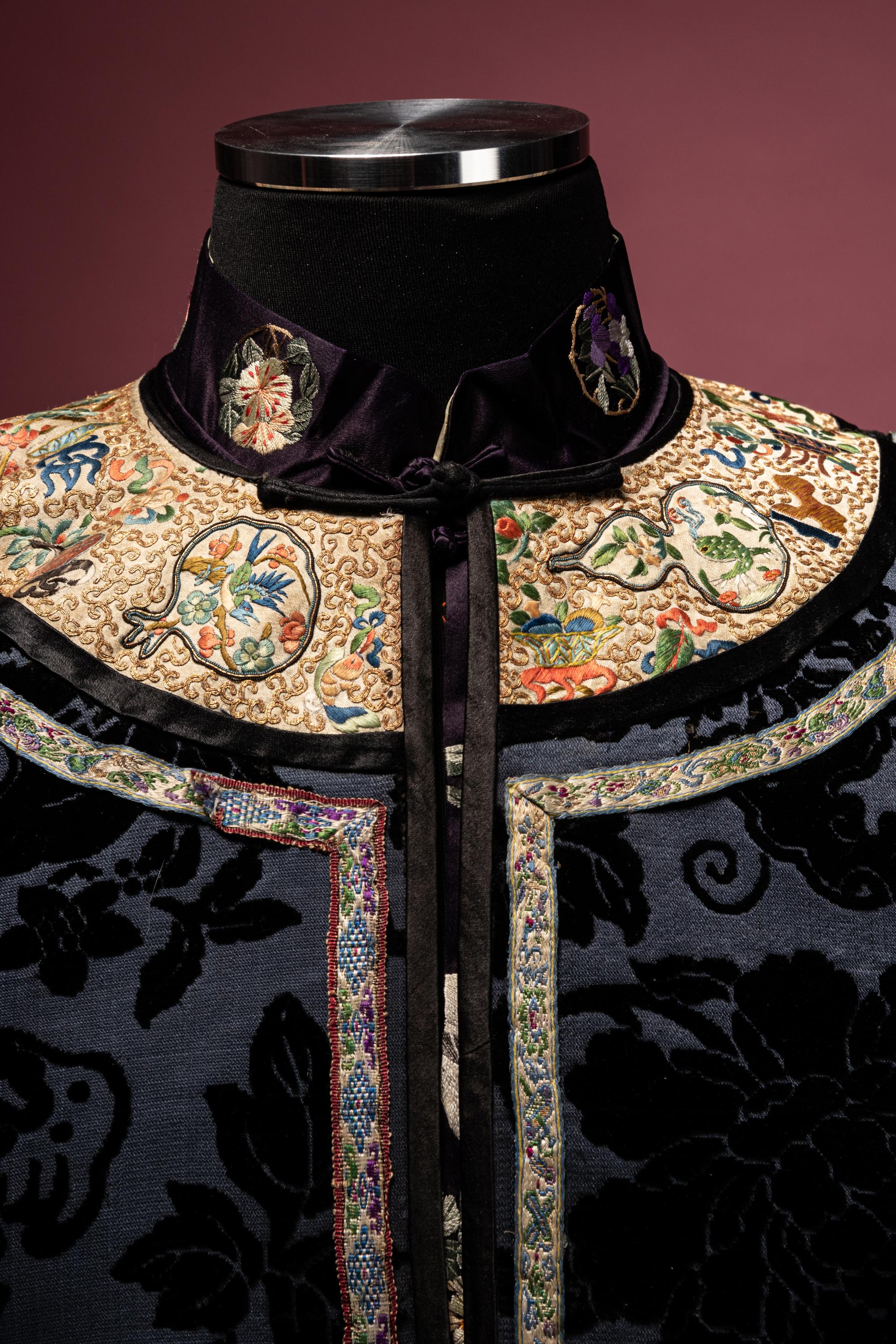 A Dark Navy Blue Ground Cut Velvet Silk Lady's Robe