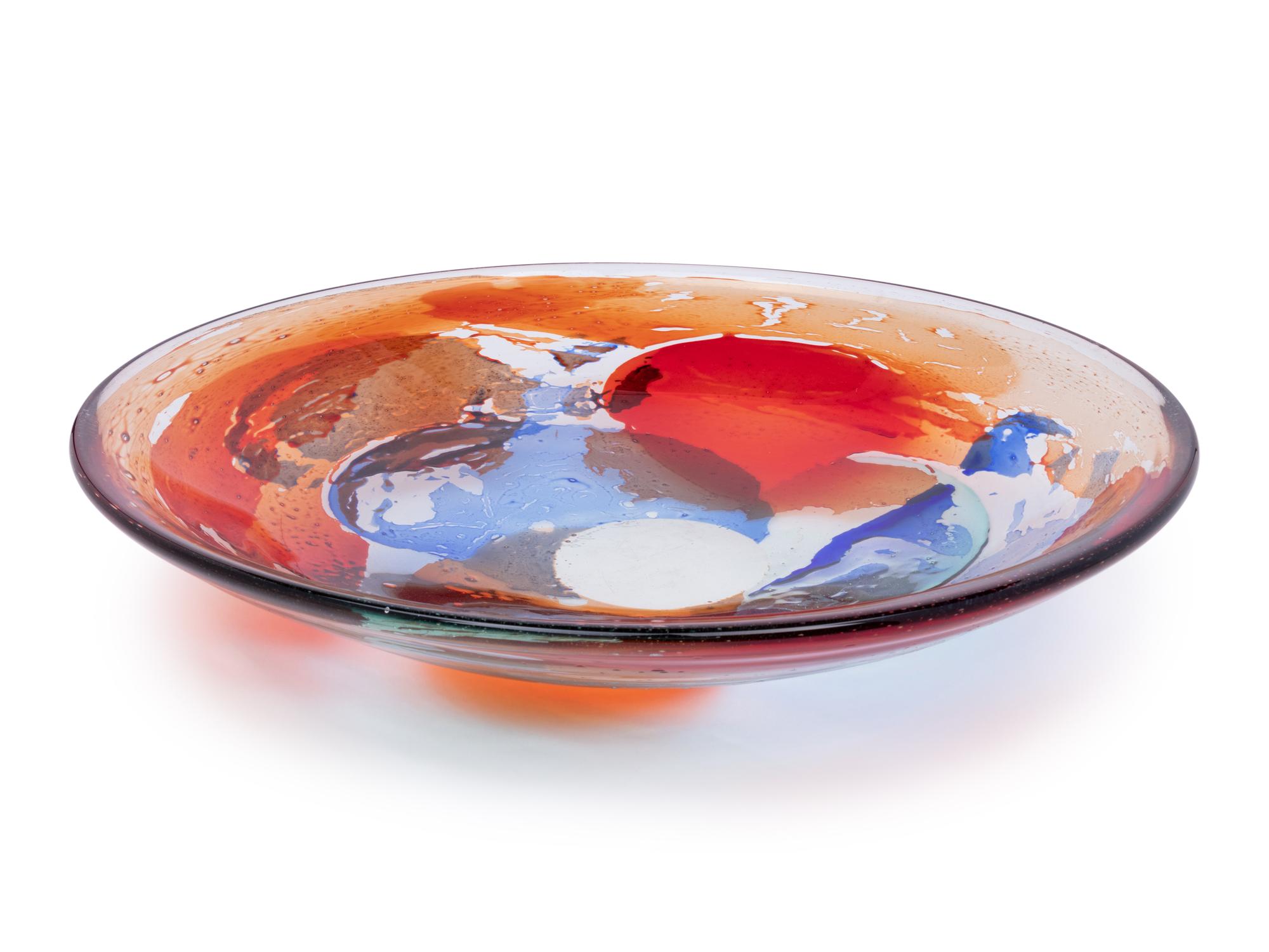 A Giuliano Tosi Murano Glass Charger