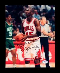 A Vintage Michael Jordan Signed Autographed Chicago Bulls 45 Jersey Photograph (PSA Authentic)