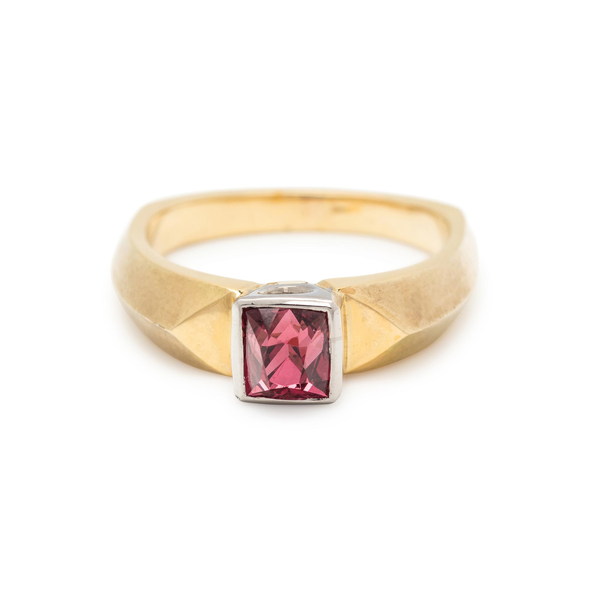 RICHARD KIMBALL, PINK SPINEL RING