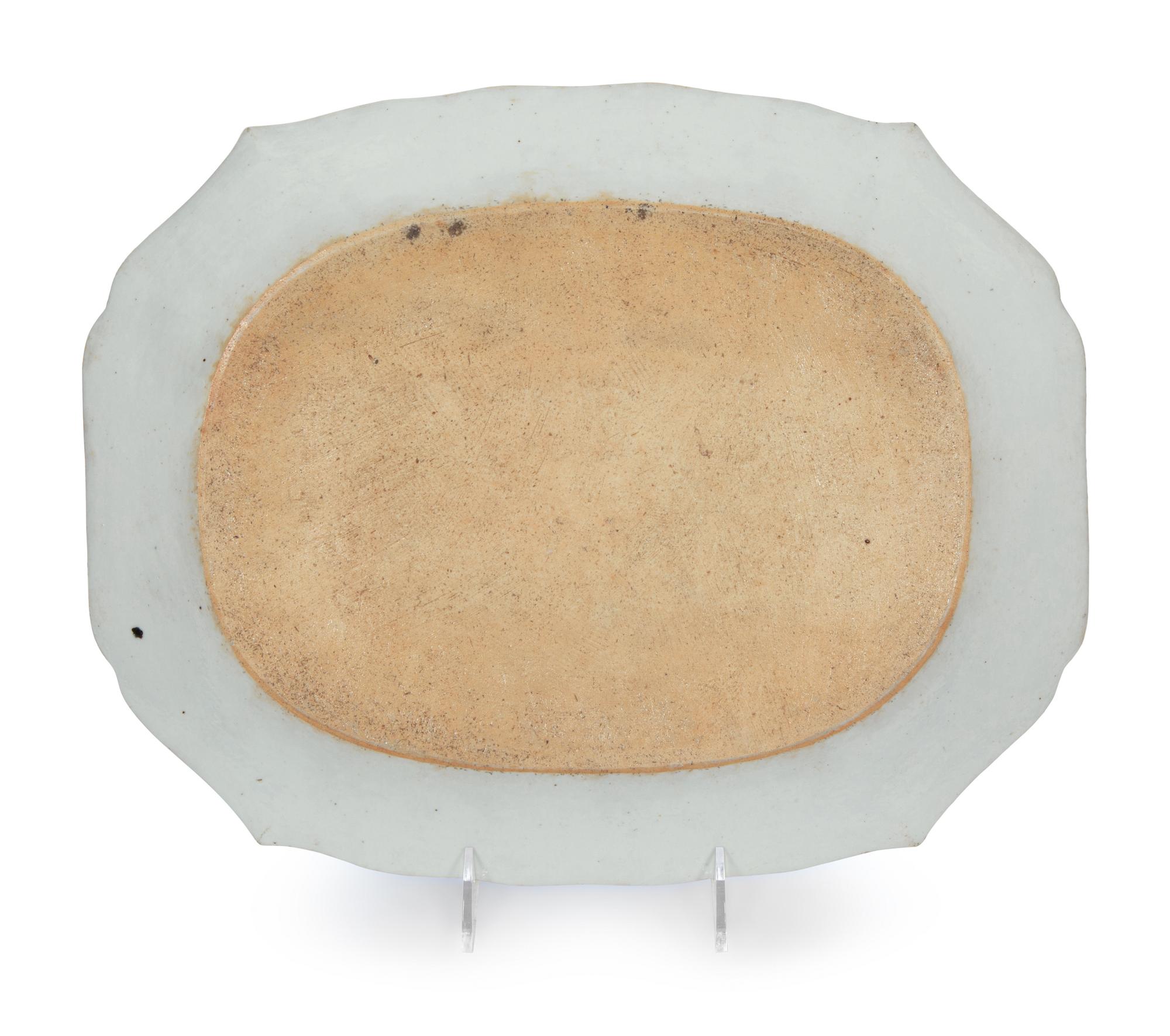 A Chinese Export Porcelain Platter and Oval Serving Bowl