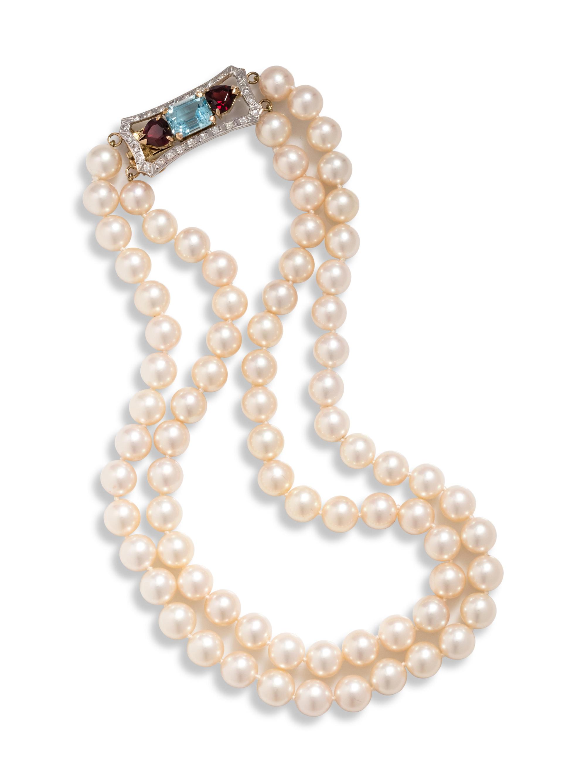 CULTURED PEARL AND GEMSTONE NECKLACE