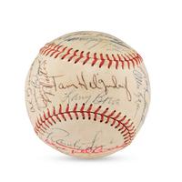 A 1975 Philadelphia Phillies Team Signed Autograph Baseball
