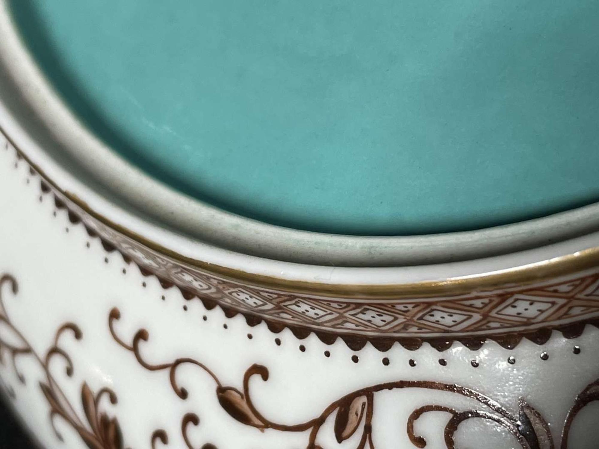 A Chinese enameled eggshell porcelain "Winter Landscape" dish, signed Yu Wenxiang, and a vase 薄胎瓷盘及人物画瓷瓶 20th century ????