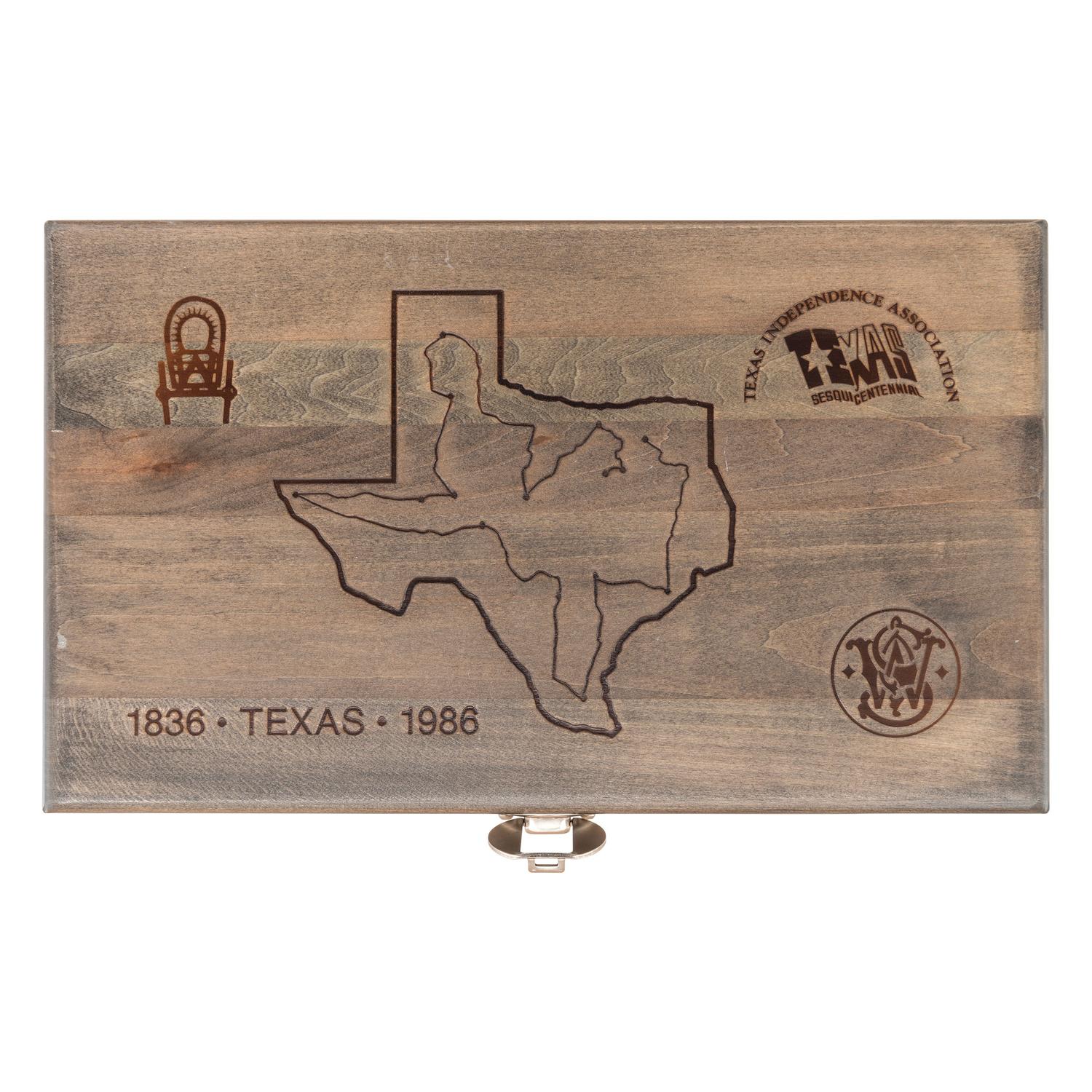 *Smith & Wesson Model 544 Texas Commemorative .44-40 Revolver in Factory Display Box