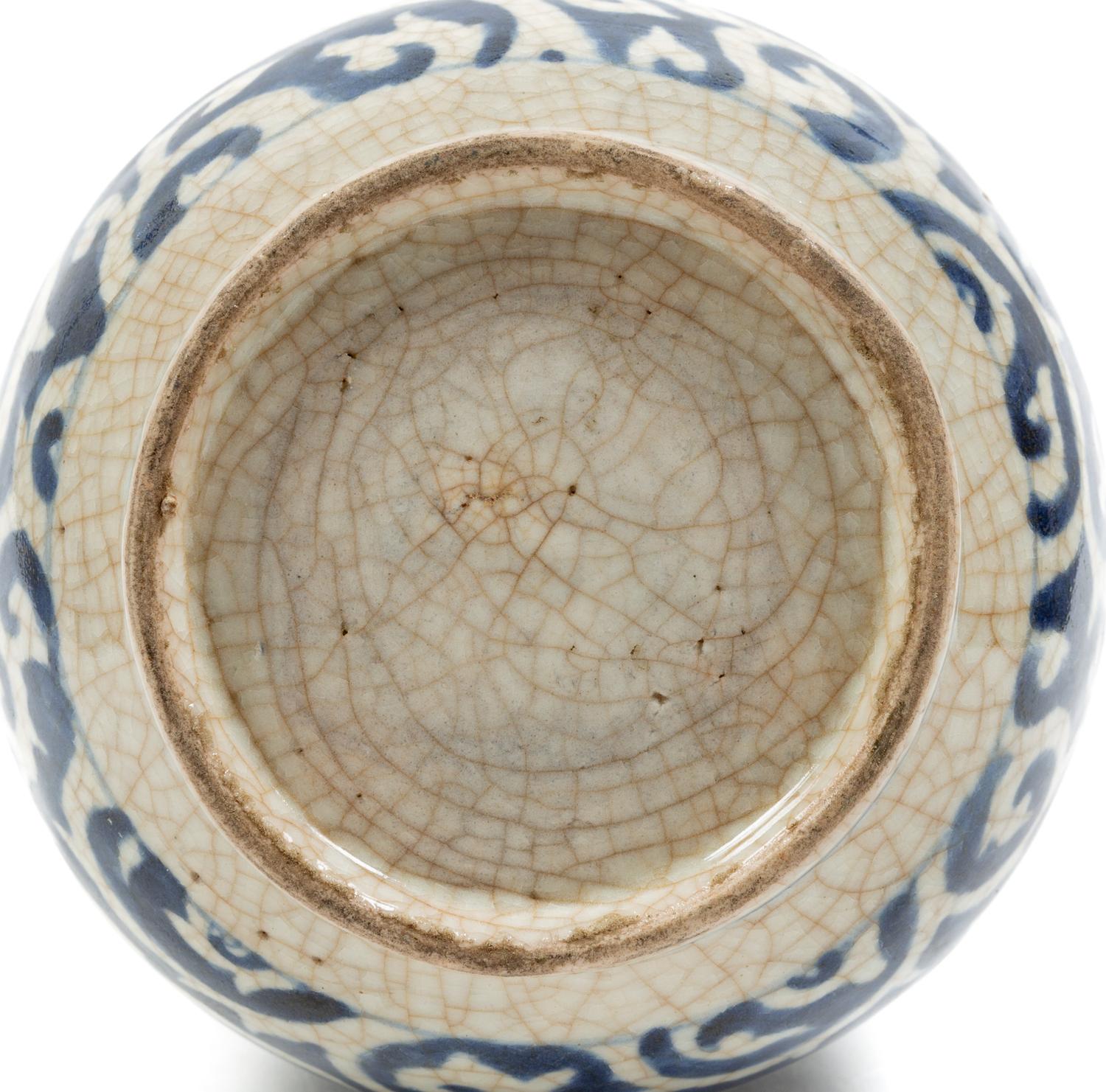A Japanese Blue and White Porcelain Vase