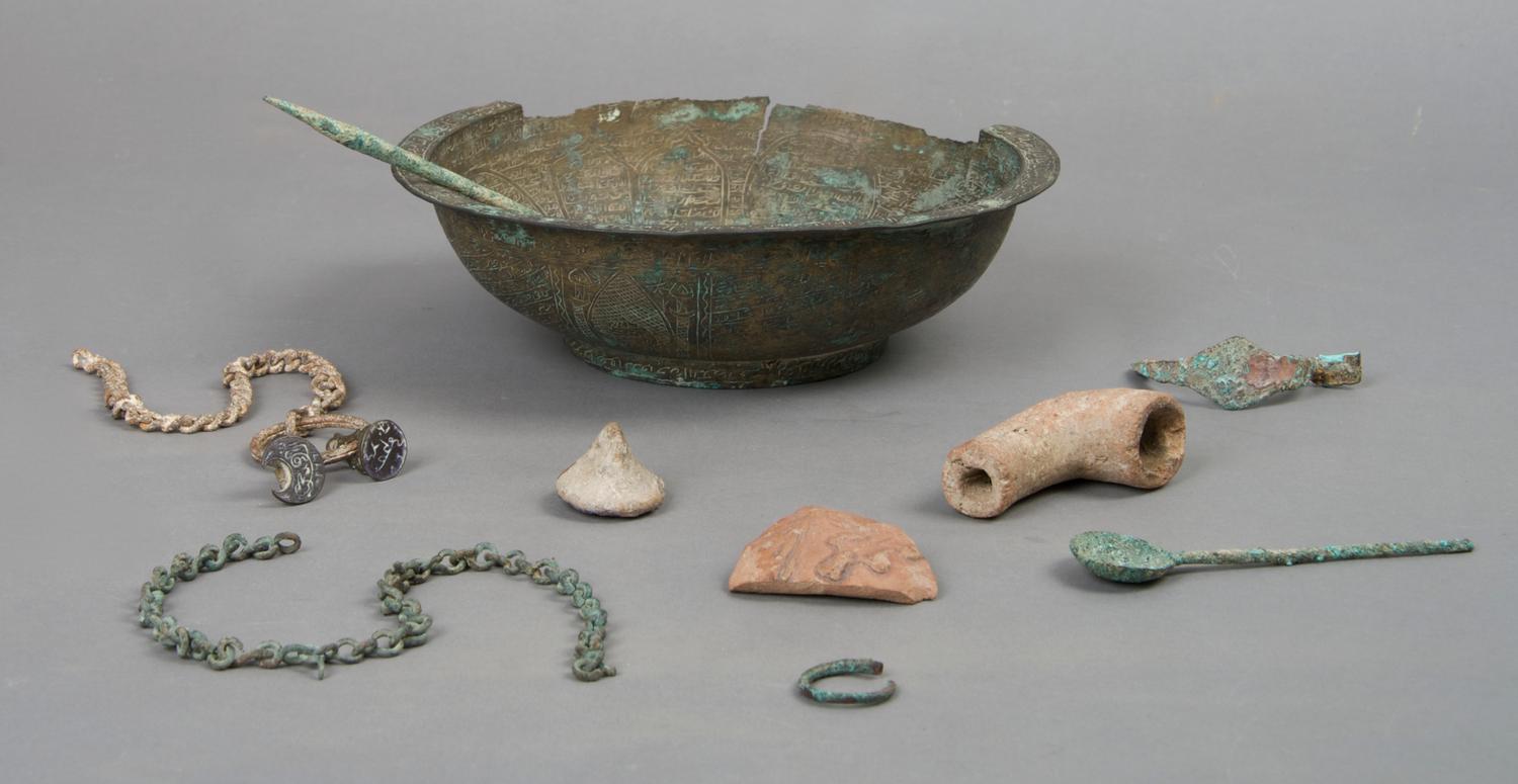 A Collection of Metal Work and Earthenware, Diameter of first 7 1/2 inches.