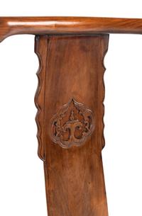 A Pair of Chinese Huanghuali and Hardwood Official's Hat Chairs, Nanguanmaoyi , 20th Century 近代改裝 南官帽椅一對