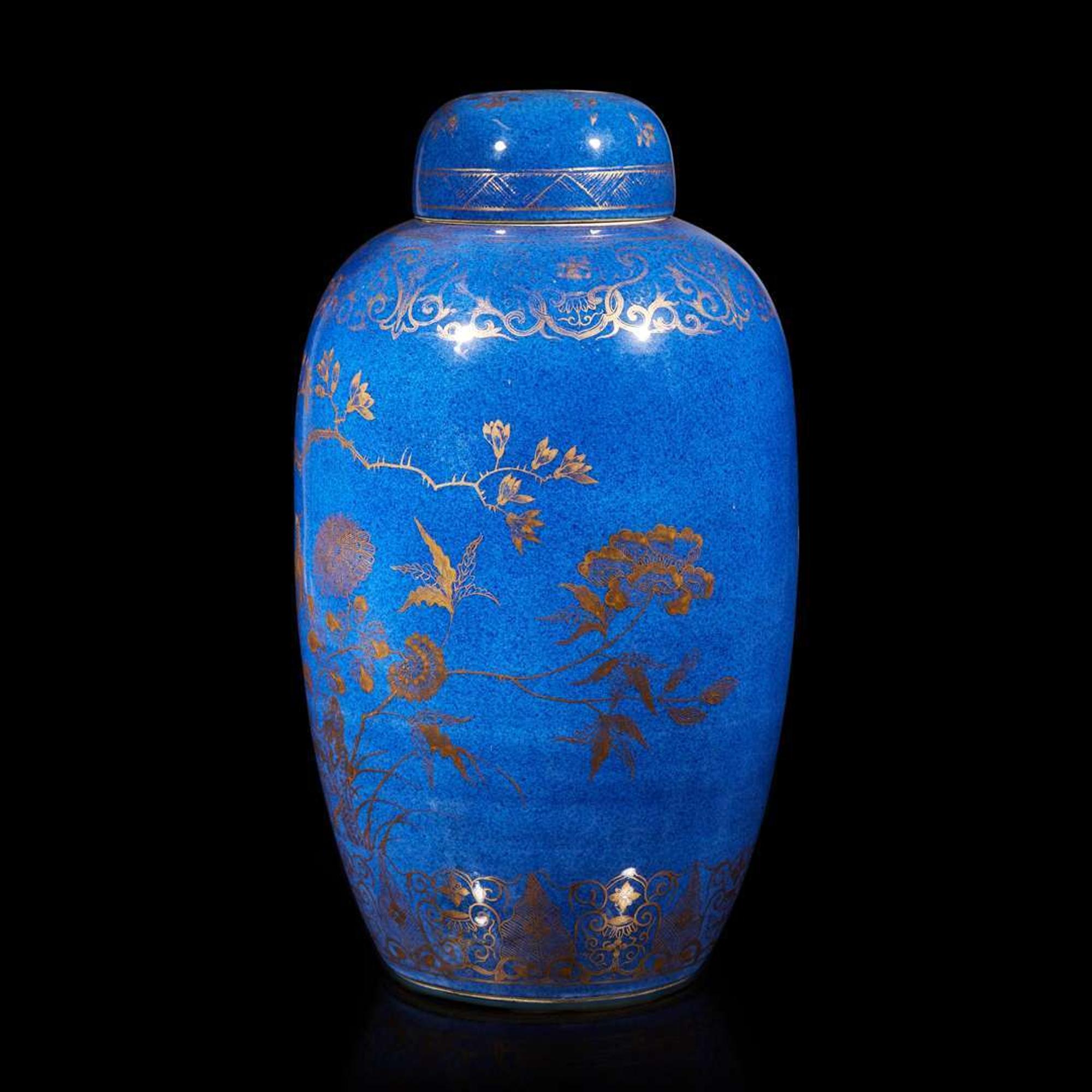 A Chinese powder blue and gilt decorated ovoid jar and cover 灑藍地描金蓋罐