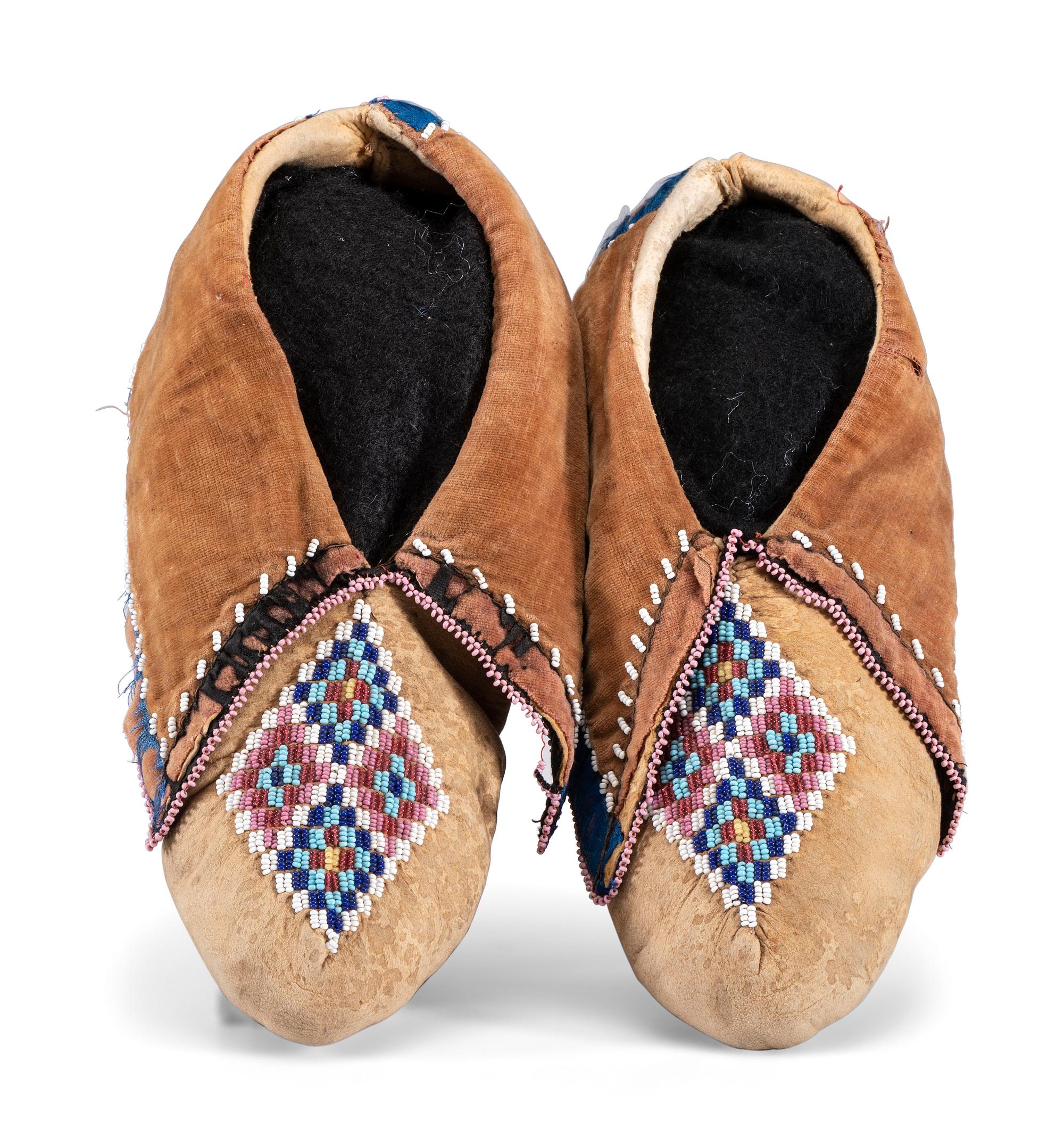 Haudenosaunee Beaded Hide Moccasins