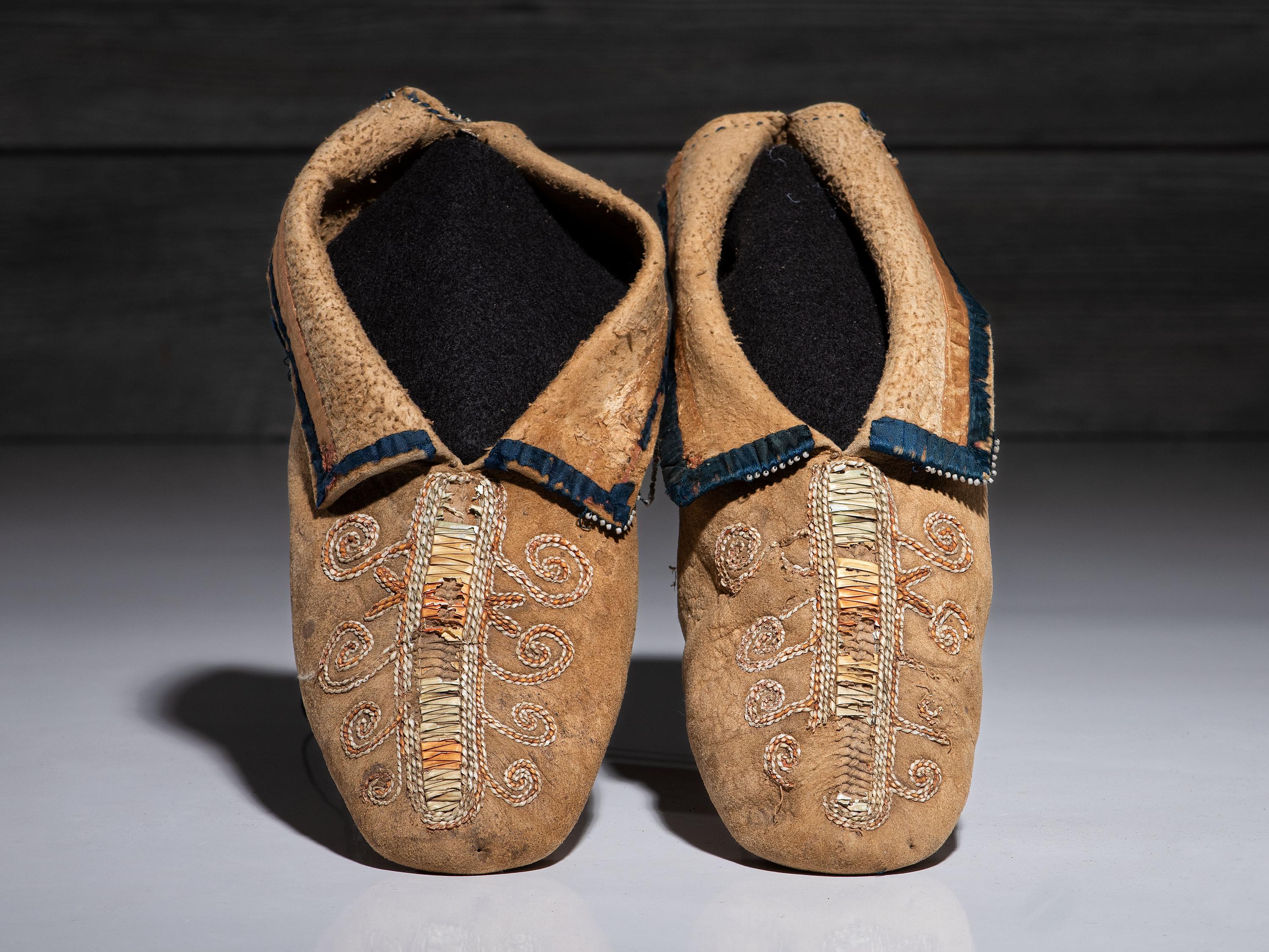 Seneca Quilled Hide Moccasins