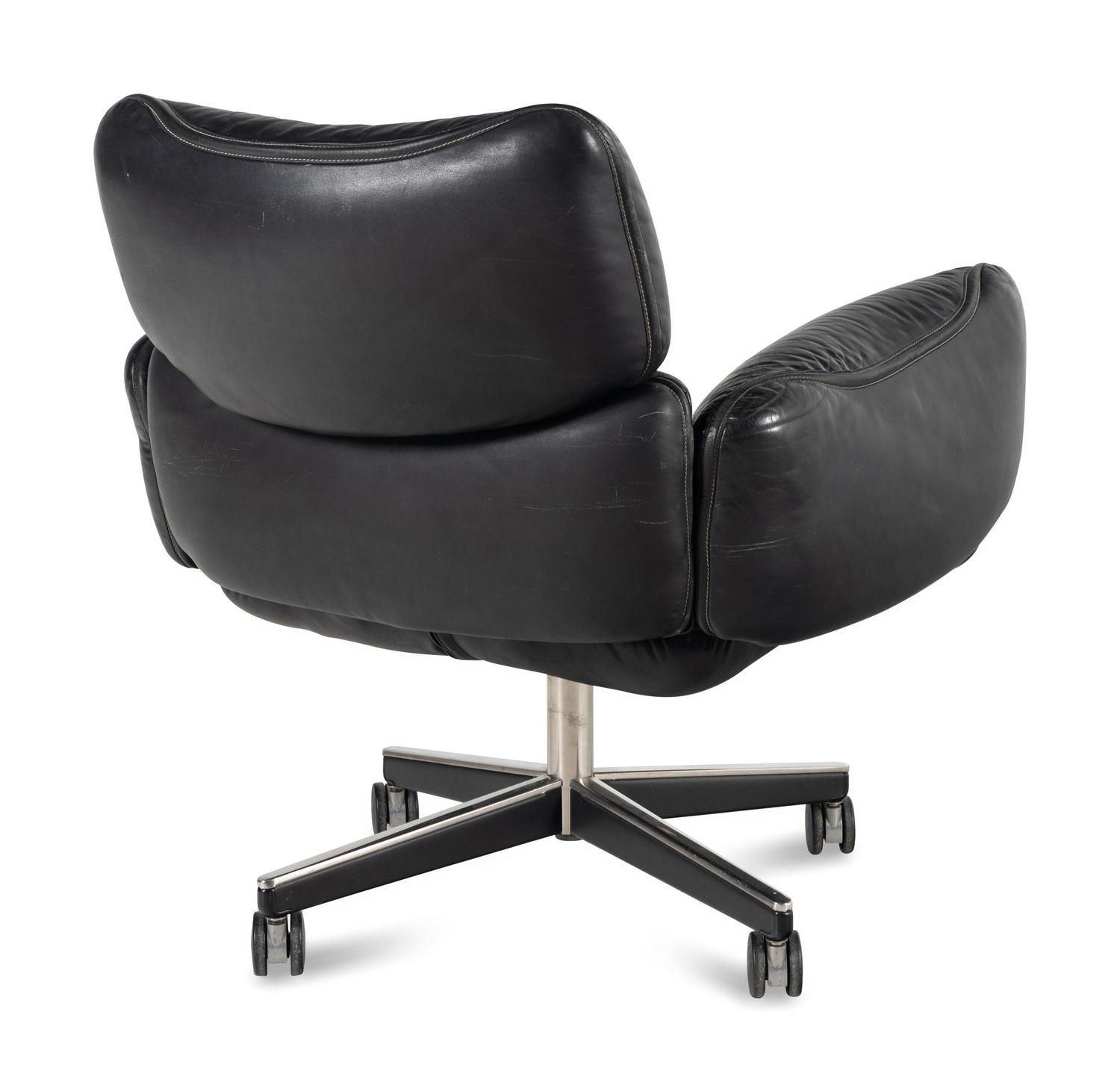 Executive Swivel Chair, c. 1974 Knoll International, USA