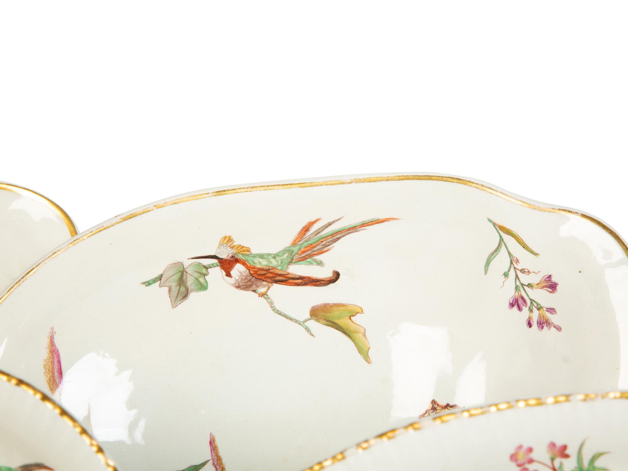 A Wedgwood Creamware Nautilus-Form Tureen and Seven Shell-Form Plates