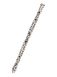 Art Deco, Diamond, Emerald and Onyx Bracelet