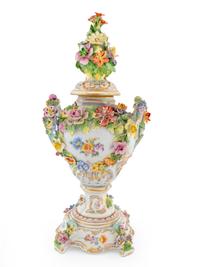 A Dresden Porcelain Potpourri Vase — EARLY 20TH CENTURY