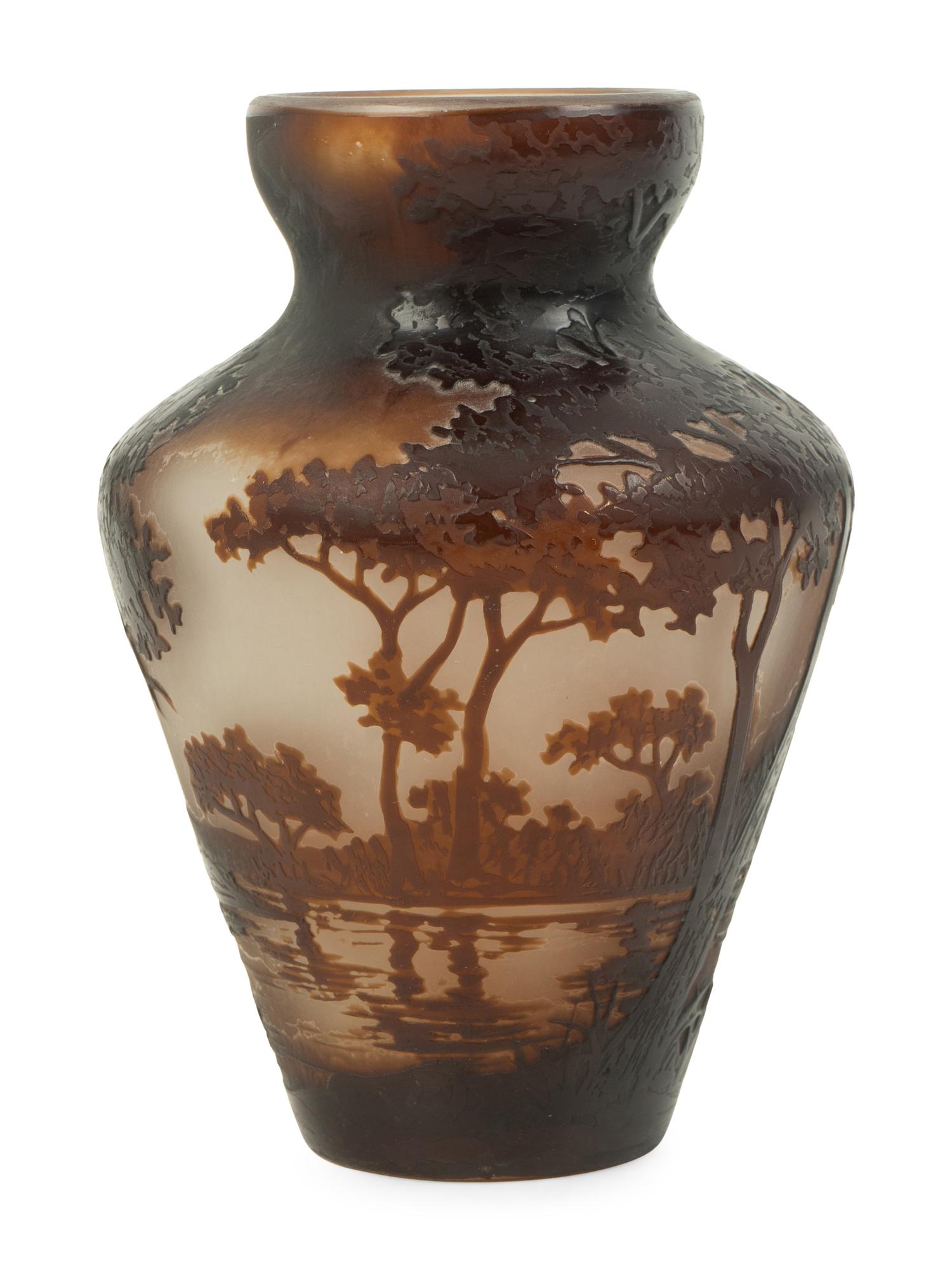 A Delatte Cameo Glass Vase — 20TH CENTURY