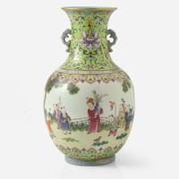 A Chinese famille rose-decorated "Boys" vase 粉彩嬰戲瓶