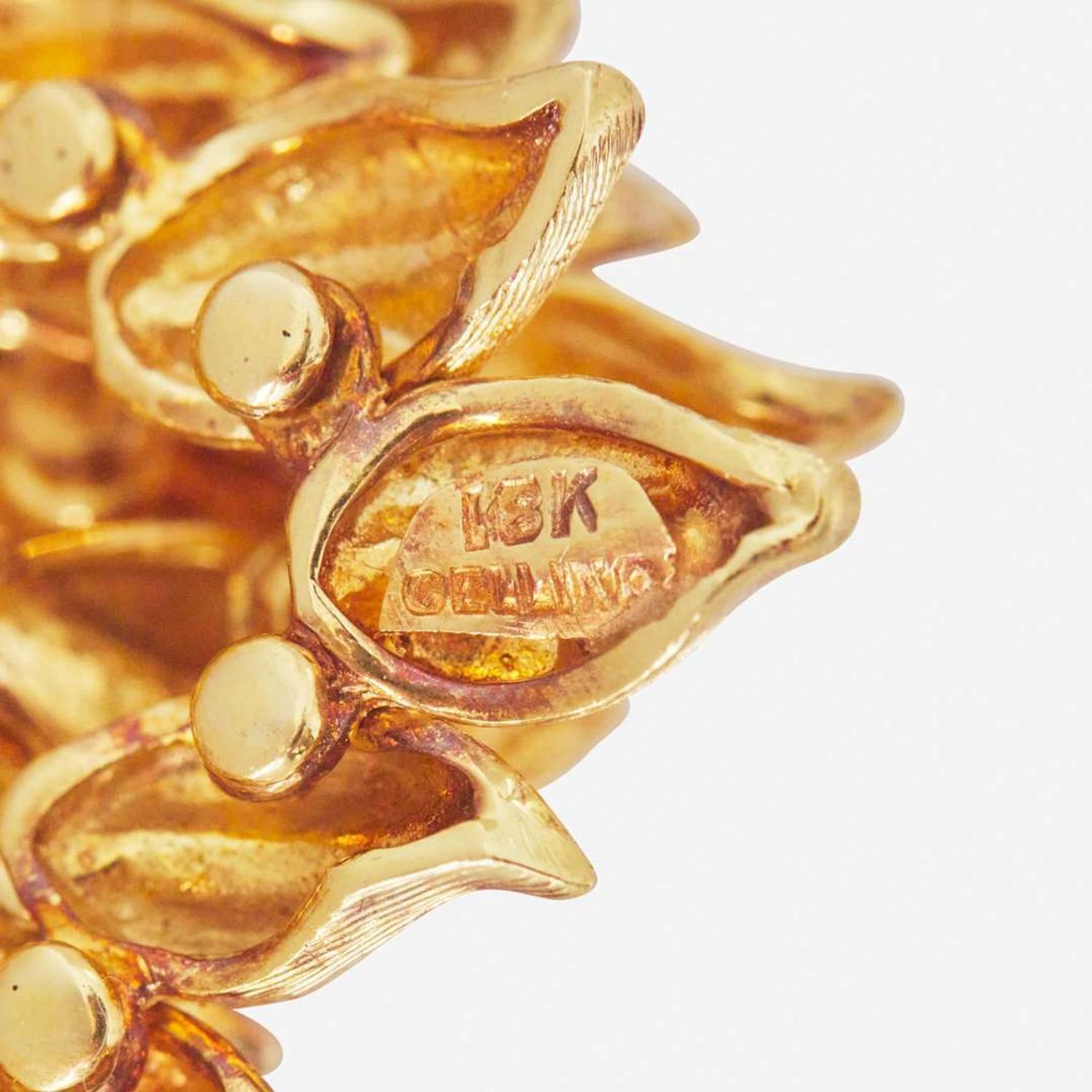 An 18K Yellow Gold Cellini Brooch