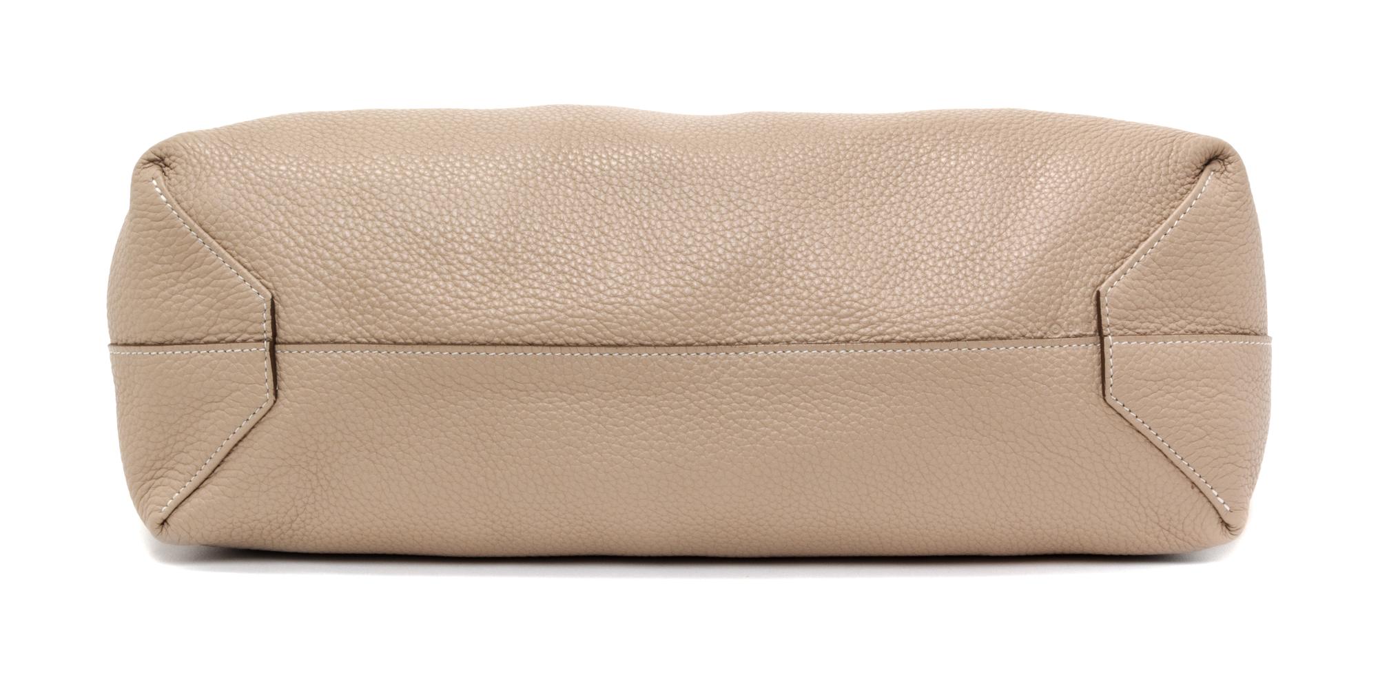 An Hermes Etoupe/Ebene 45cm Taurillon Clemence Double Sens Tote, 17.5" x 15.5" x 5".
