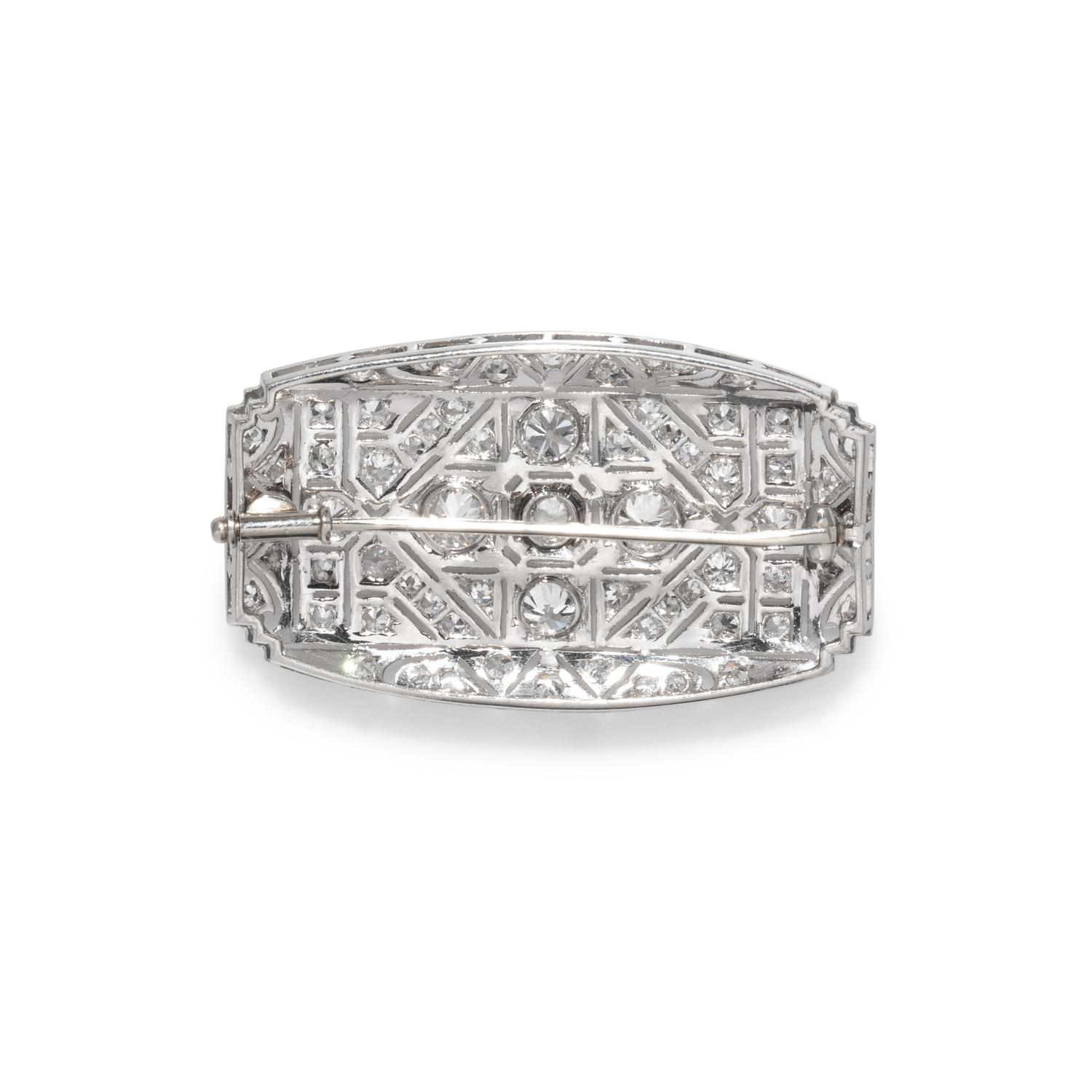 ART DECO, DIAMOND BROOCH