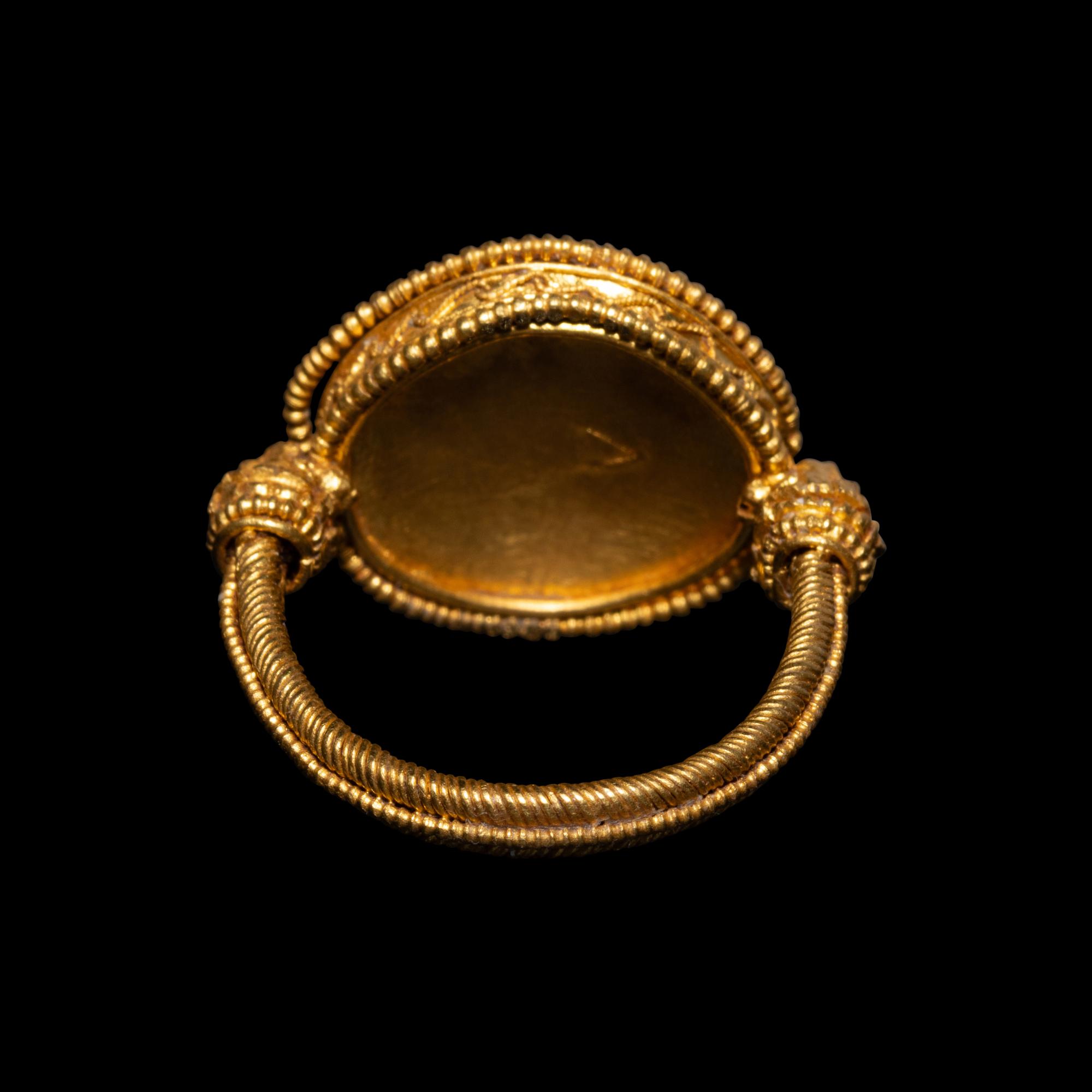 A Hellenistic Gold Filigree Ring