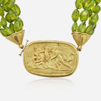 An 18K Yellow Gold and Peridot Torsade Necklace