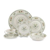 A Royal Doulton Porcelain Dinner Service