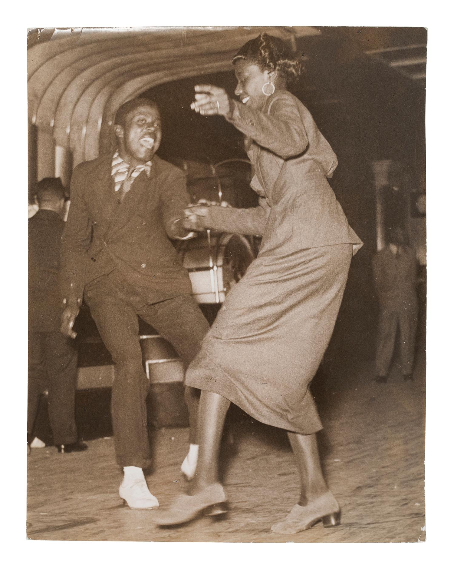 [EARLY PHOTOGRAPHY] -- [MUSIC]. HESS, Otto F. (1906-1968), photographer. Photograph of Harlem dancers, originally taken ca 1940. New York City.
