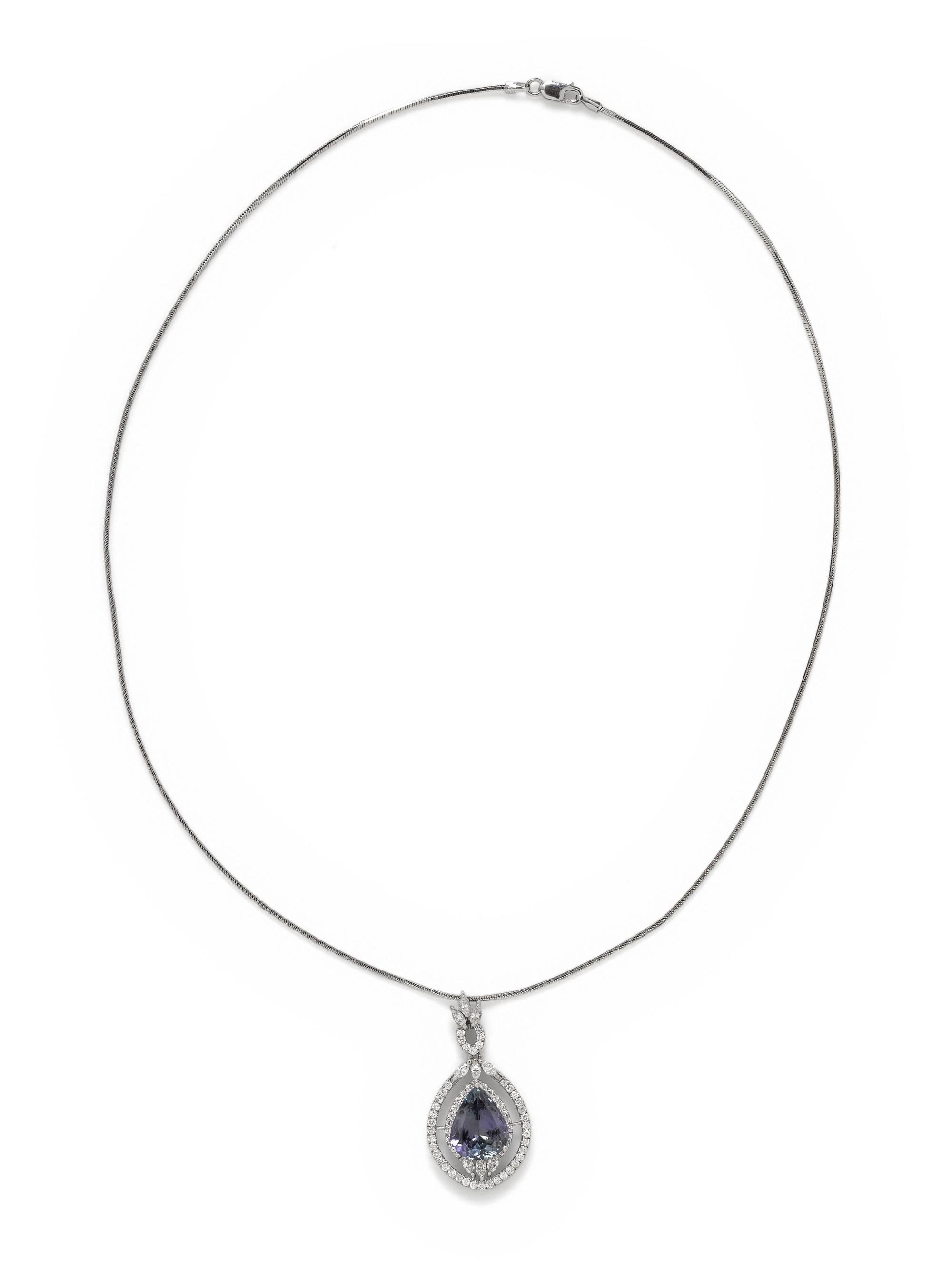 DIAMOND AND ZOISITE PENDANT ON CHAIN