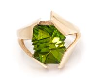 A Yellow Gold and Green Tourmaline Ring, Bernd Munsteiner, 5.20 dwts.