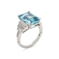AQUAMARINE AND DIAMOND RING