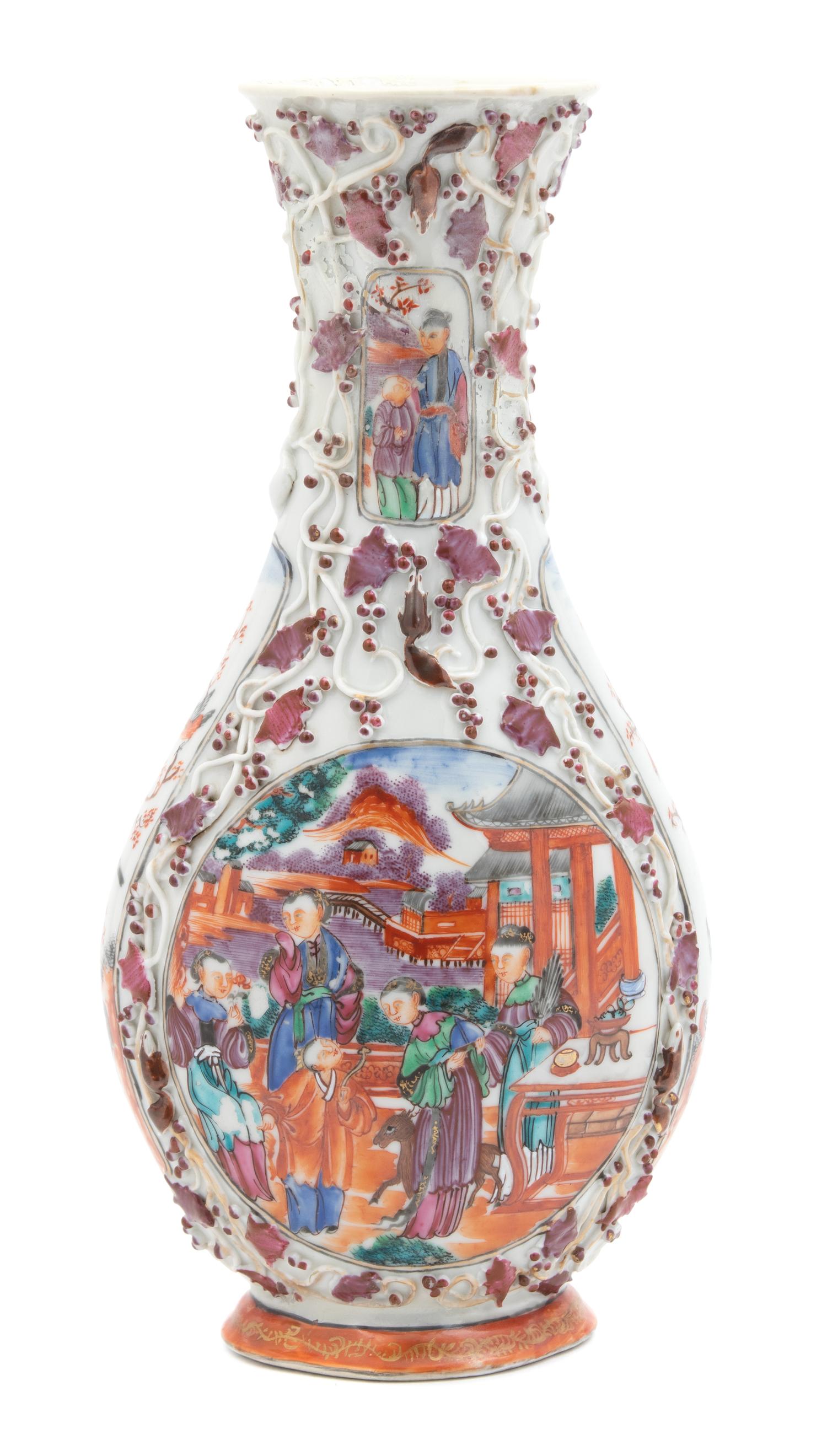 A Chinese Export Porcelain Vase Height 12 inches. — 19TH CENTURY
