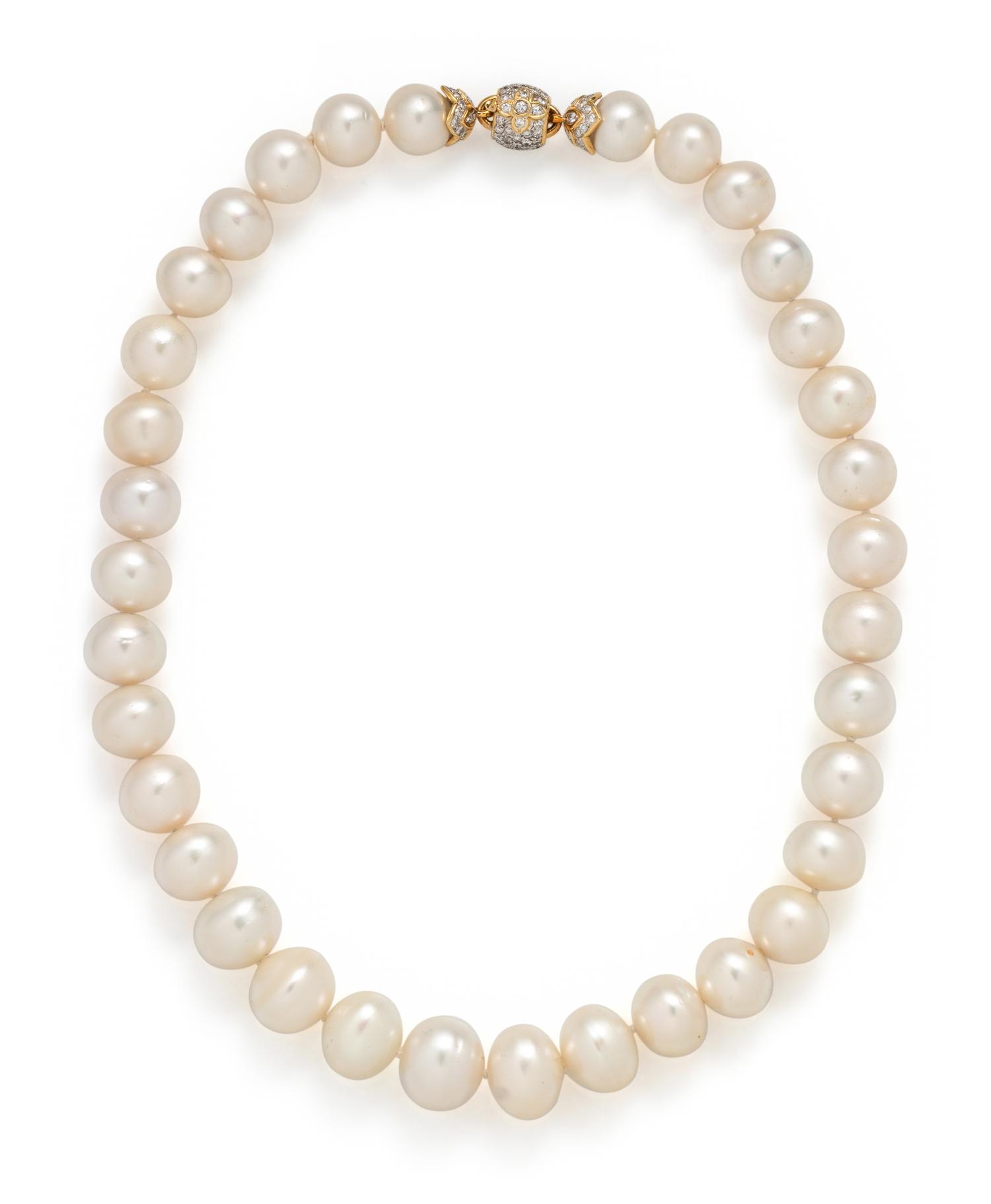 CULTURED SOUTH SEA PEARL AND DIAMOND NECKLACE