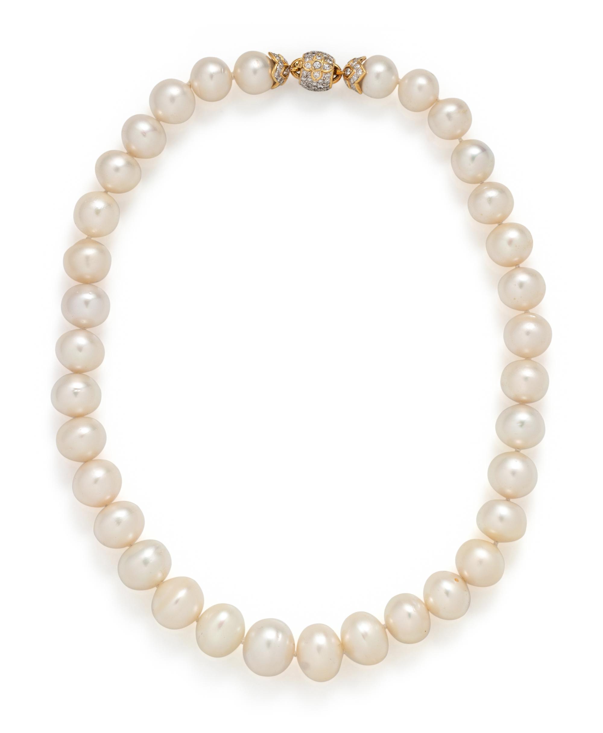 CULTURED SOUTH SEA PEARL AND DIAMOND NECKLACE