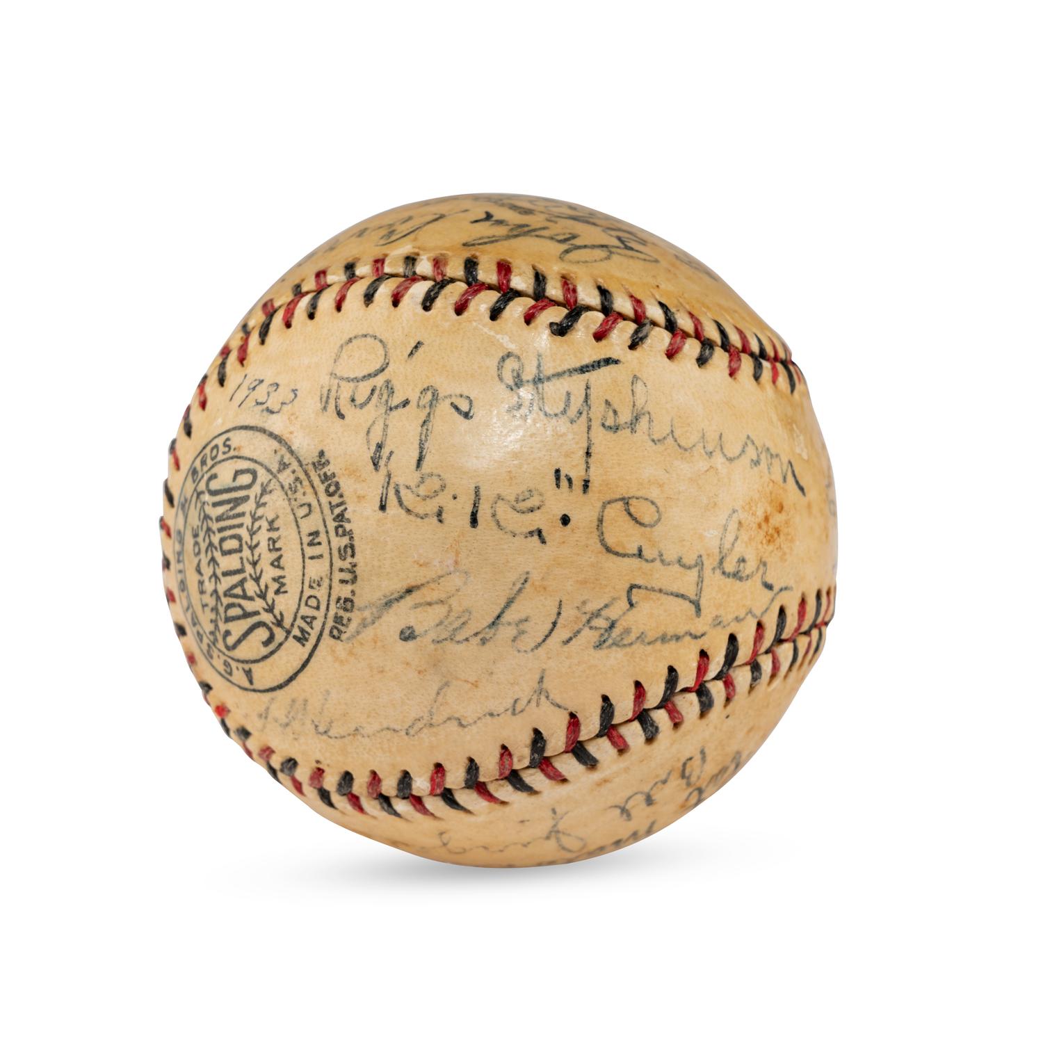 A 1933 Chicago Cubs Team Signed Autograph Baseball (JSA Letter of Authenticity),