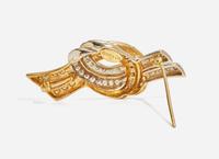 A Two-Tone 18K Yellow Gold and Diamond Brooch