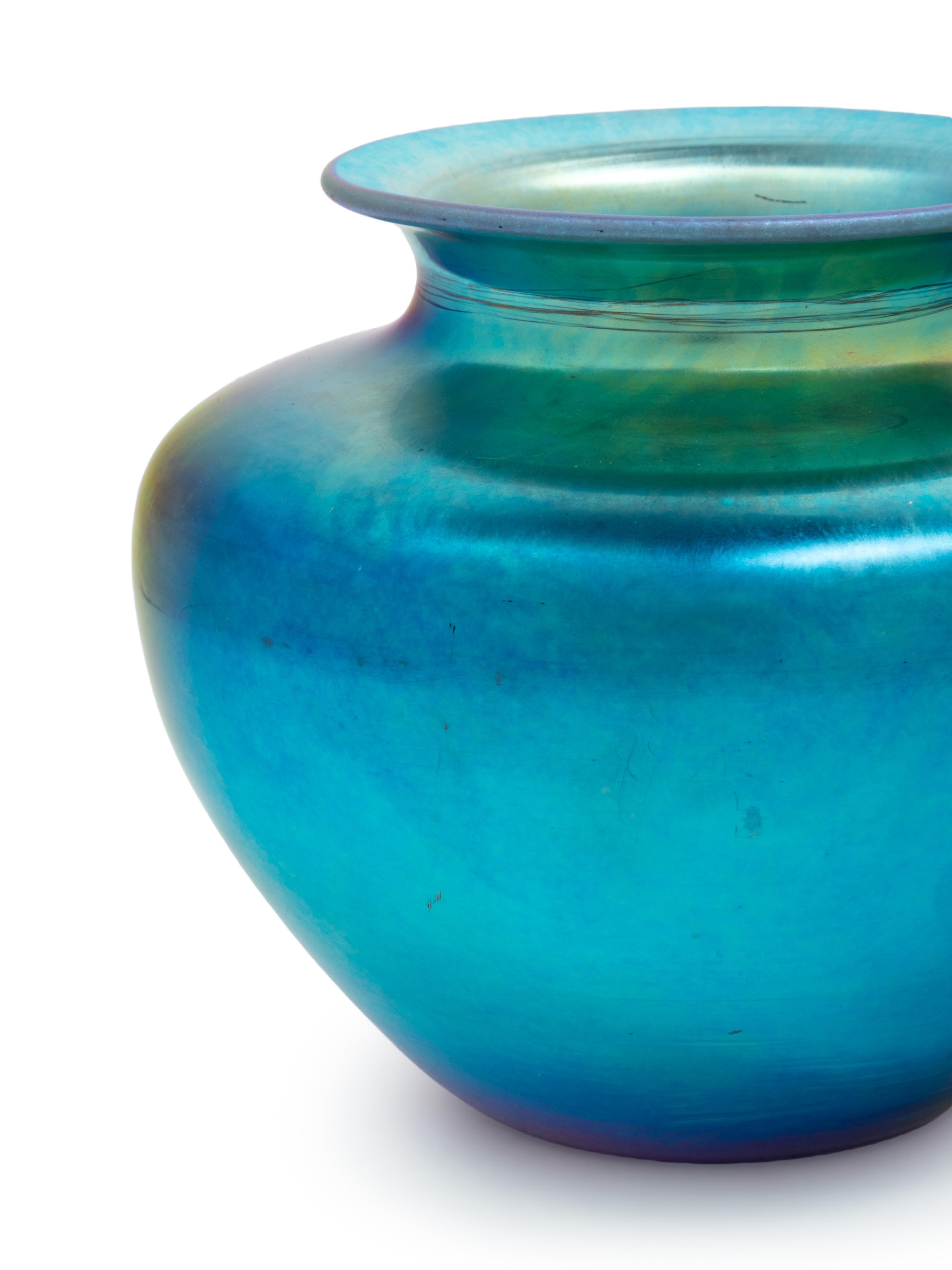 A Steuben Aurene Vase
