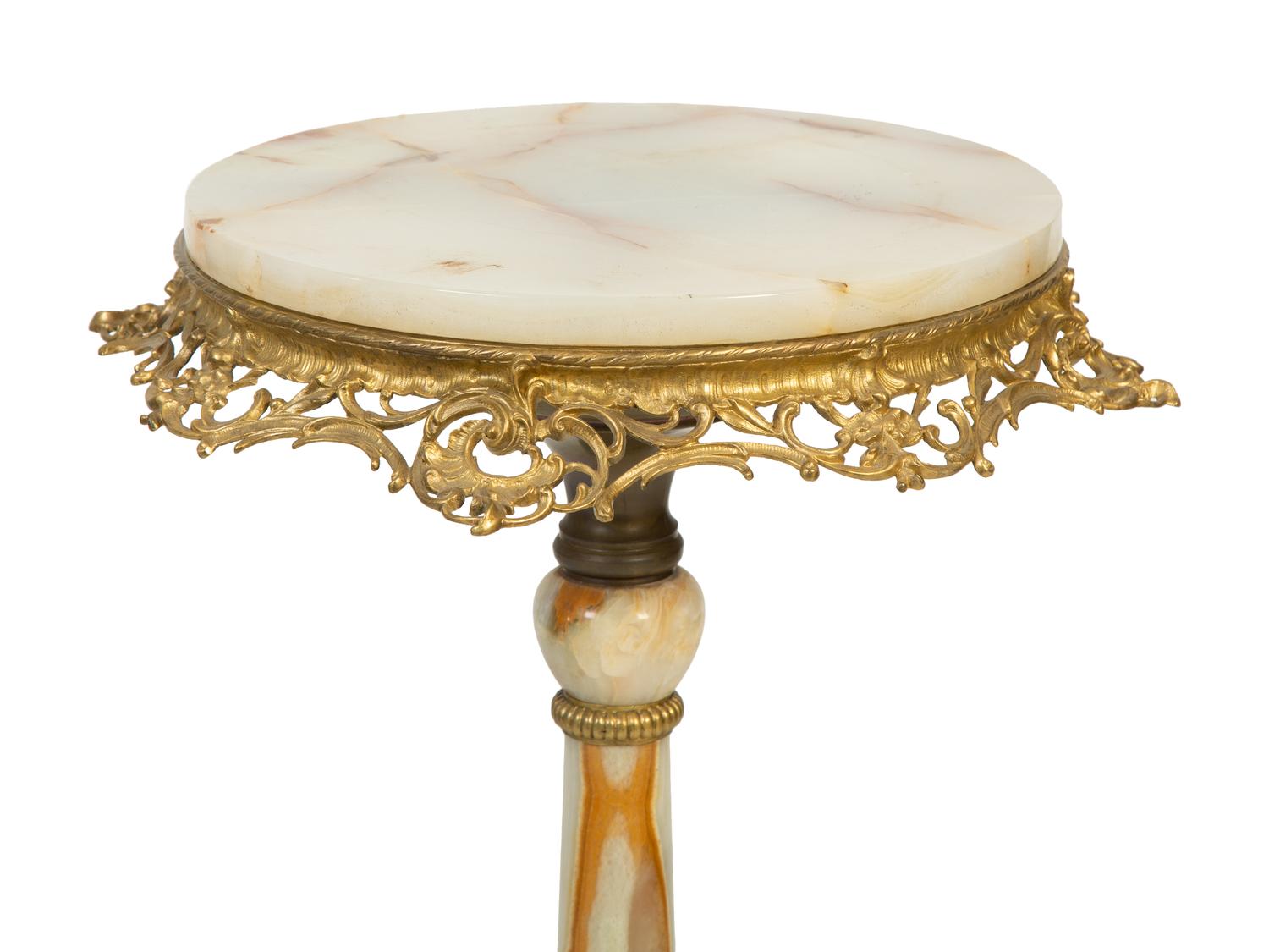 A Louis XV Style Gilt Bronze and Onyx Side Table — LATE 19TH/EARLY 20TH CENTURY
