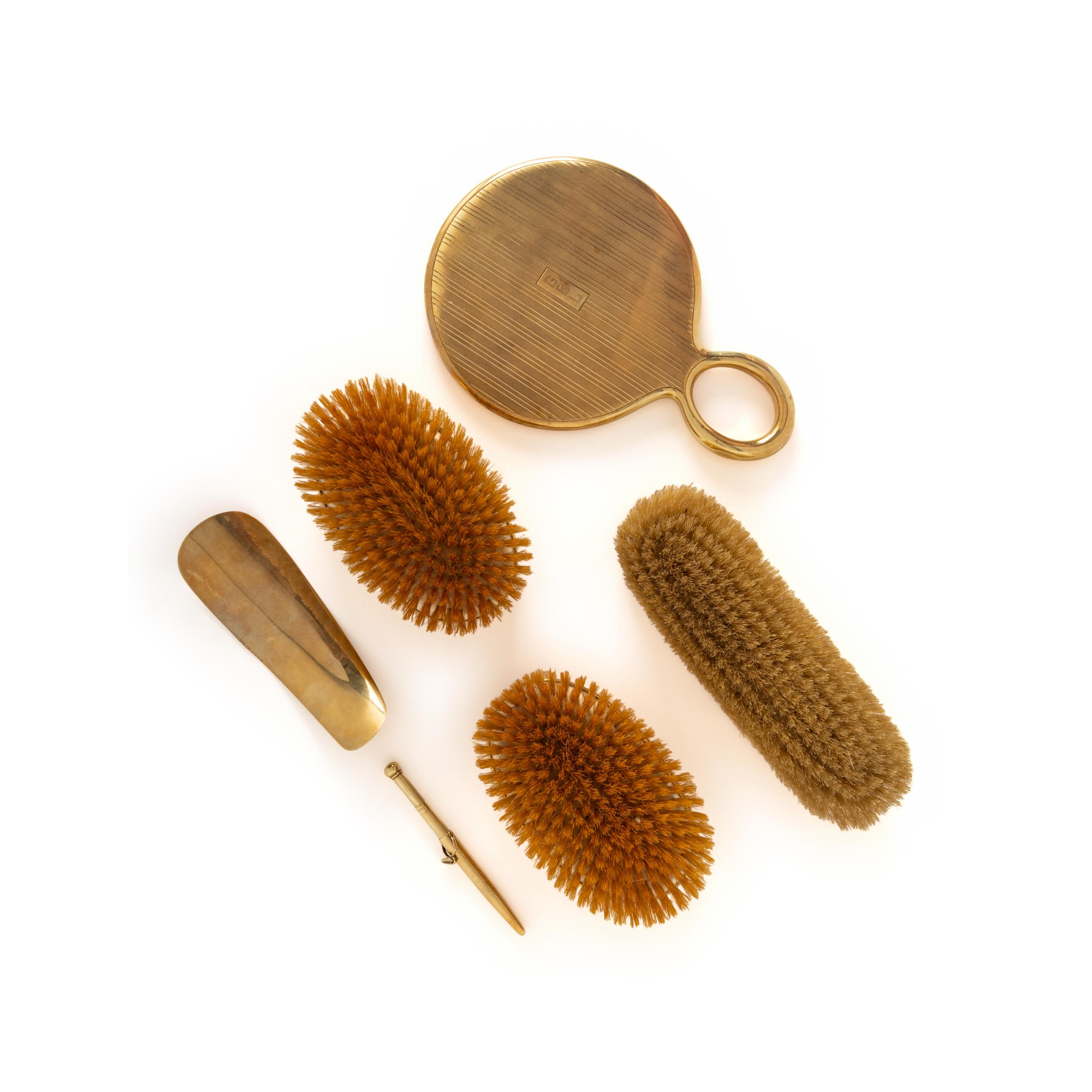 CARTIER, YELLOW GOLD DRESSER SET