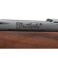 * Weatherby Mark V Deluxe Rifle